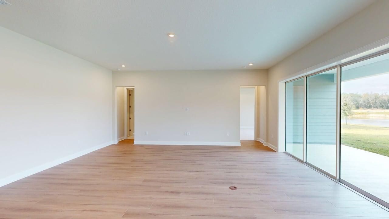 523 Sir Barton Dr (Opal)