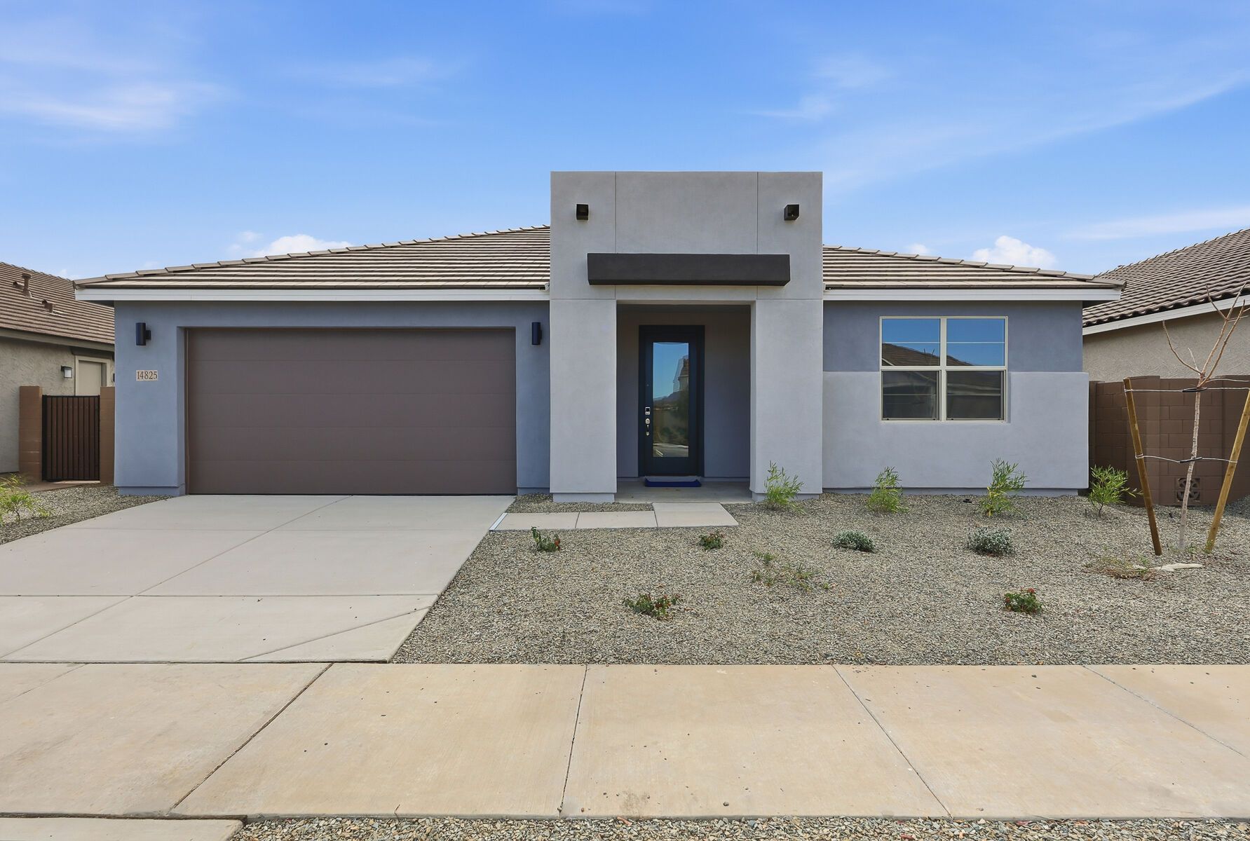 14825 W HONEYSUCKLE DR (Ash)