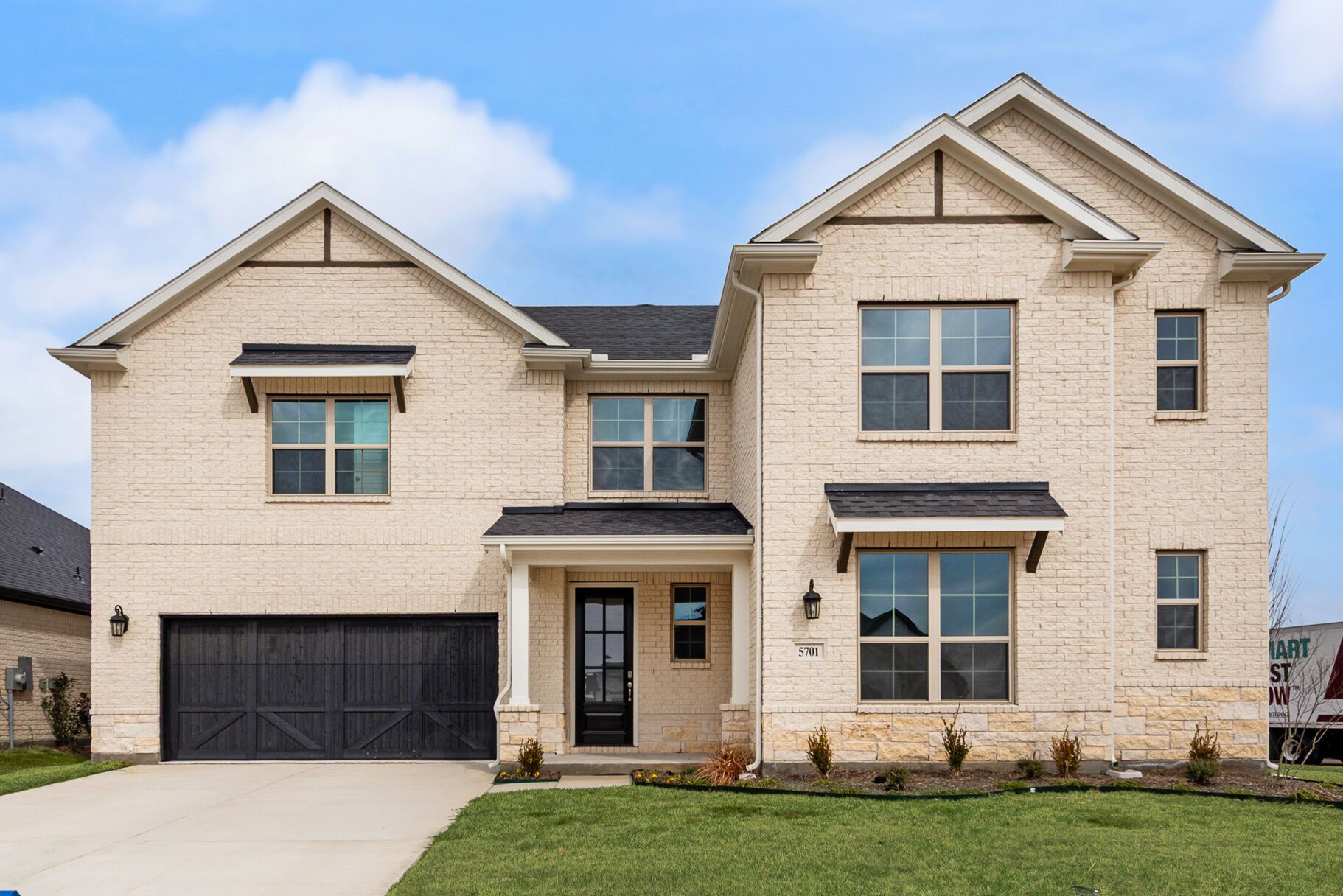 5701 Ferrers Drive (Mykonos) Image