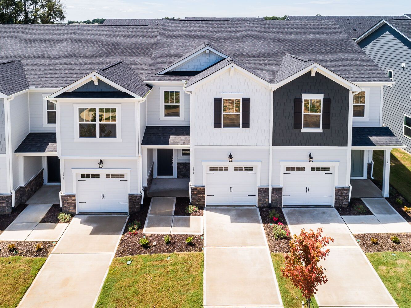 111 Silver Pine Dr. (Aurora)