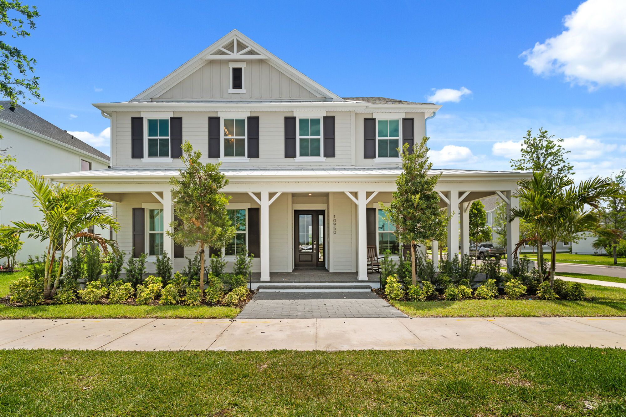 10950 SW PIONEER PKWY (Bellis)