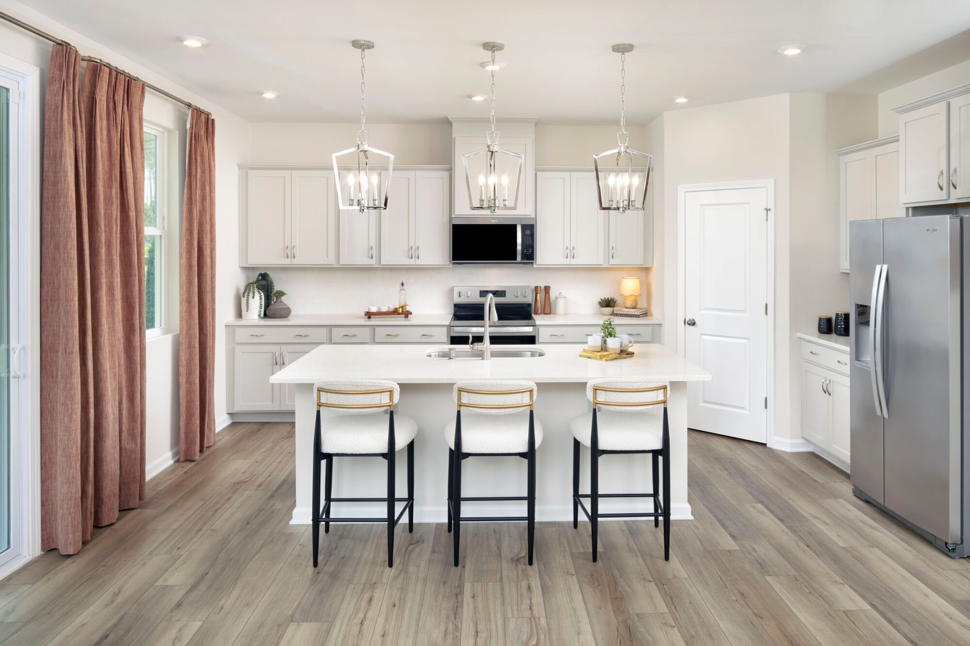 Redwood Model kitchen