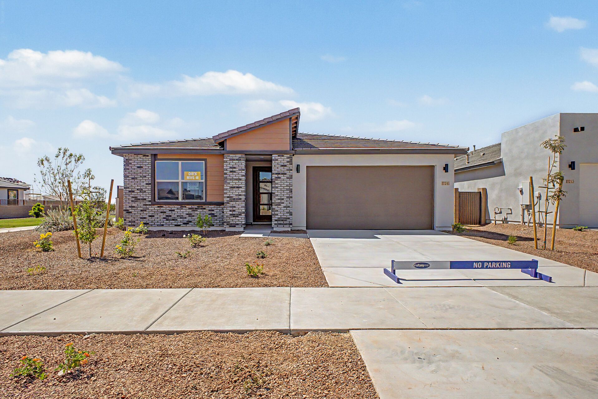 17241 W SAGUARO VISTA DR (Azure)