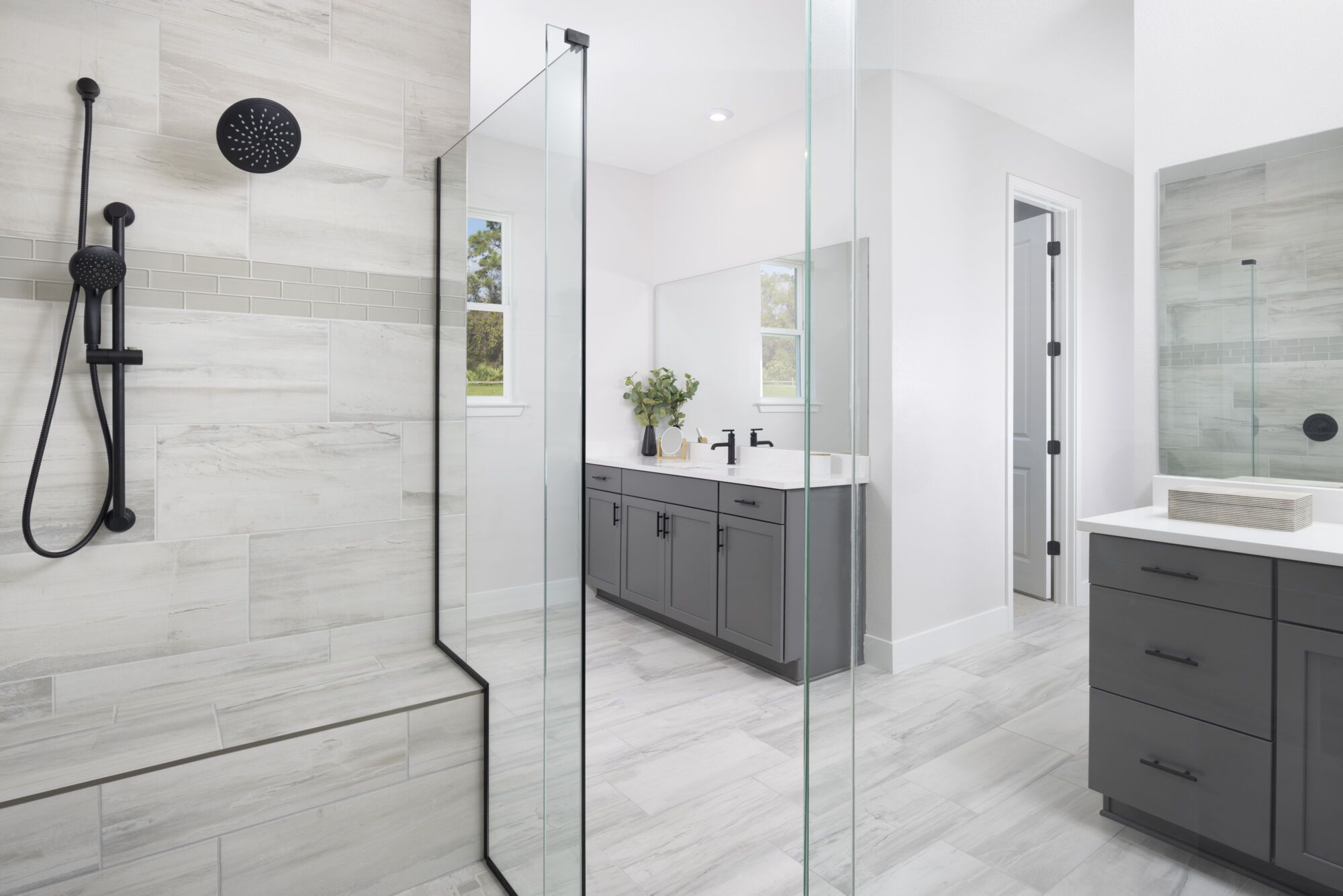 Owner's bath