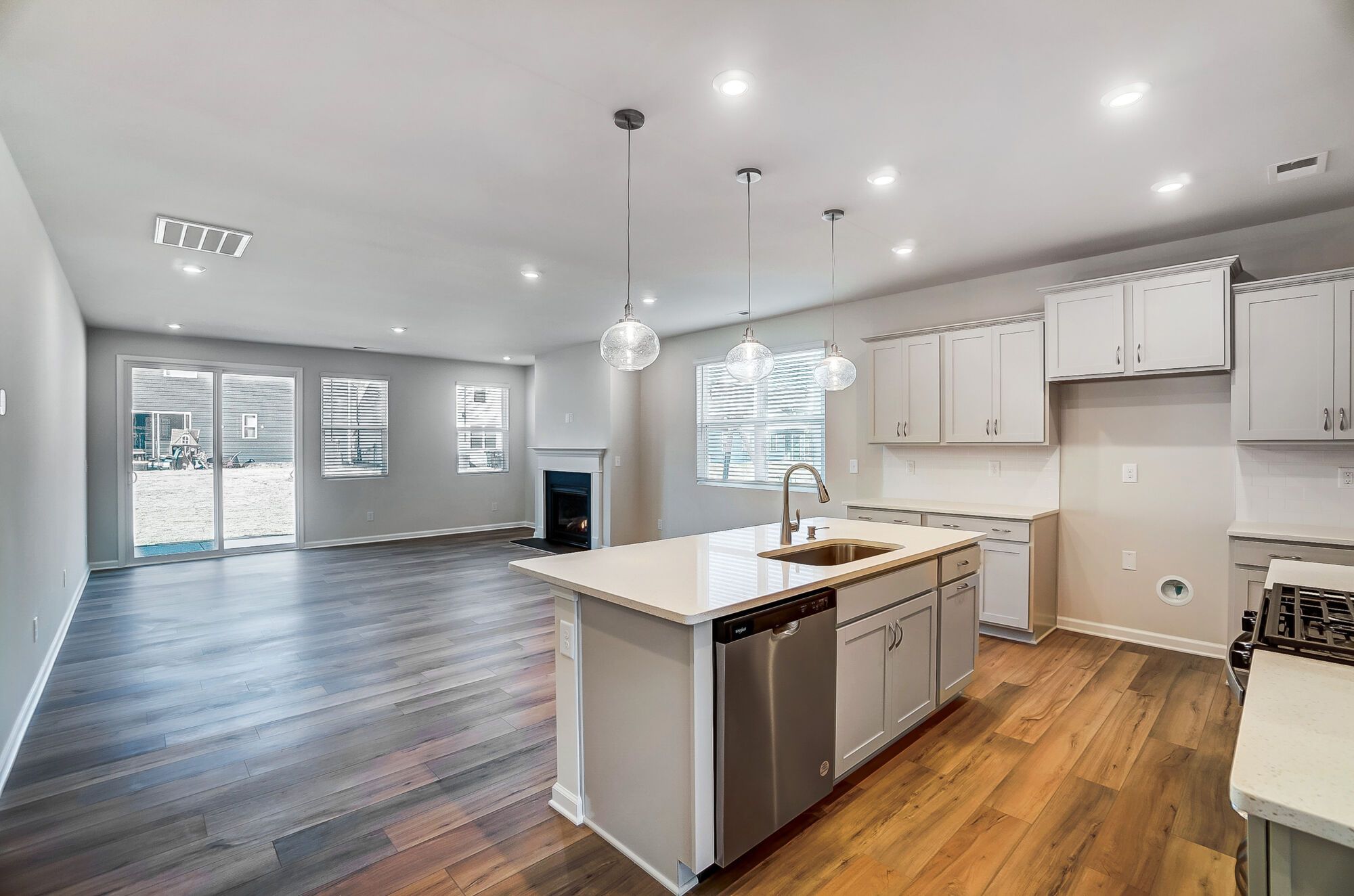 Photo representation of the Avalon plan. Colors, finishes and options will vary.