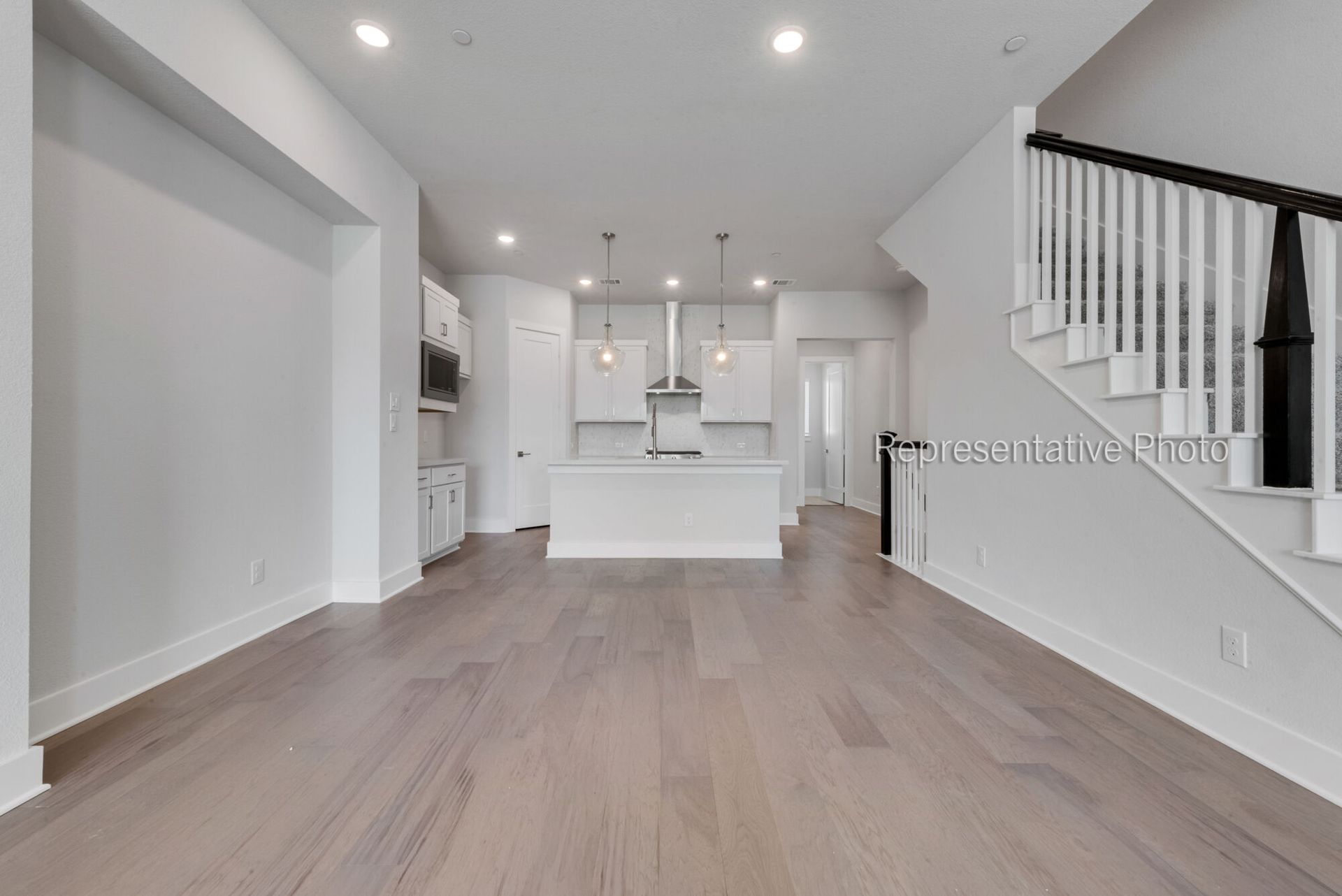 Photo representation of the Aberdeen floorplan. Colors, finishes and options will vary.