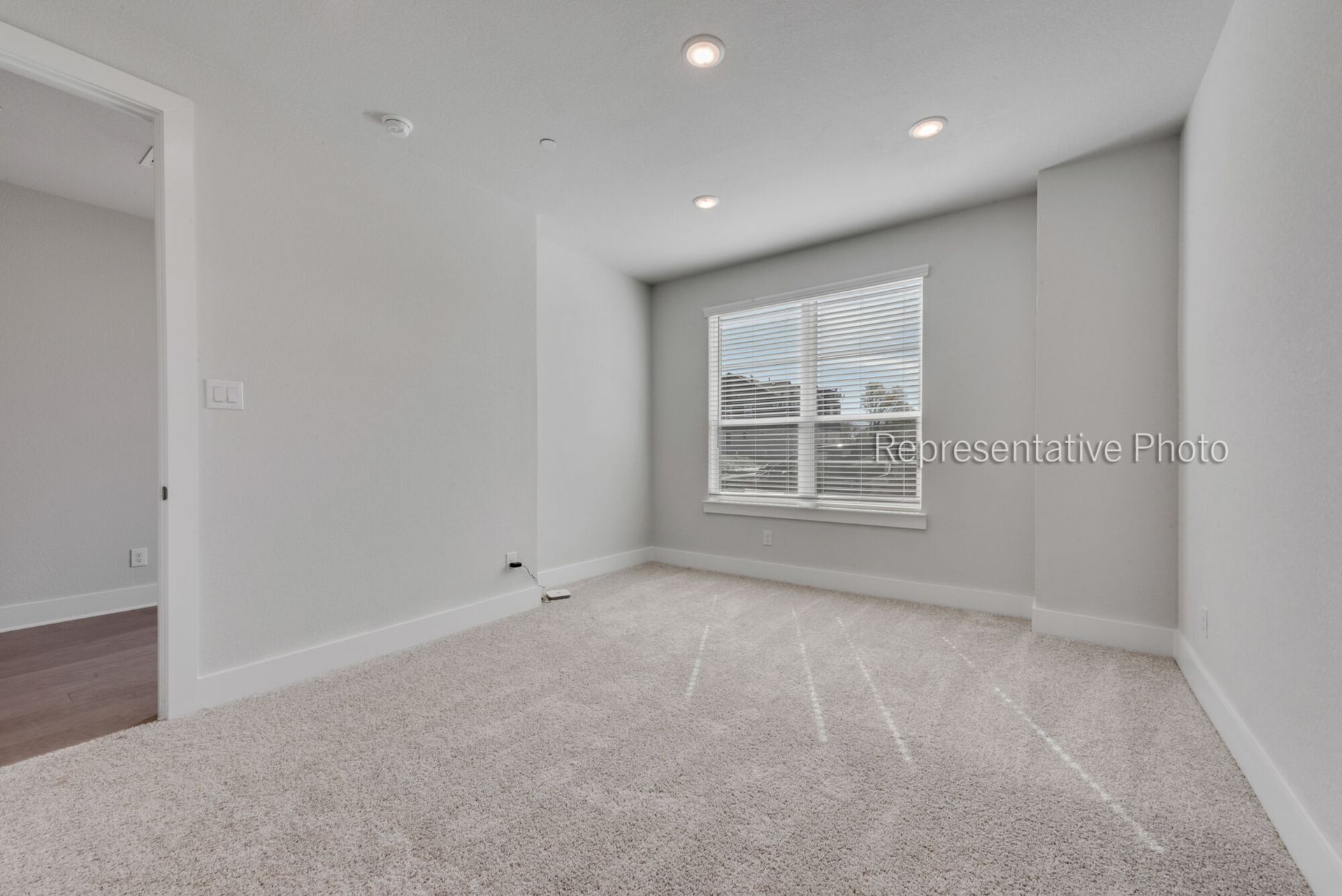 Photo representation of the Aberdeen floorplan. Colors, finishes and options will vary.
