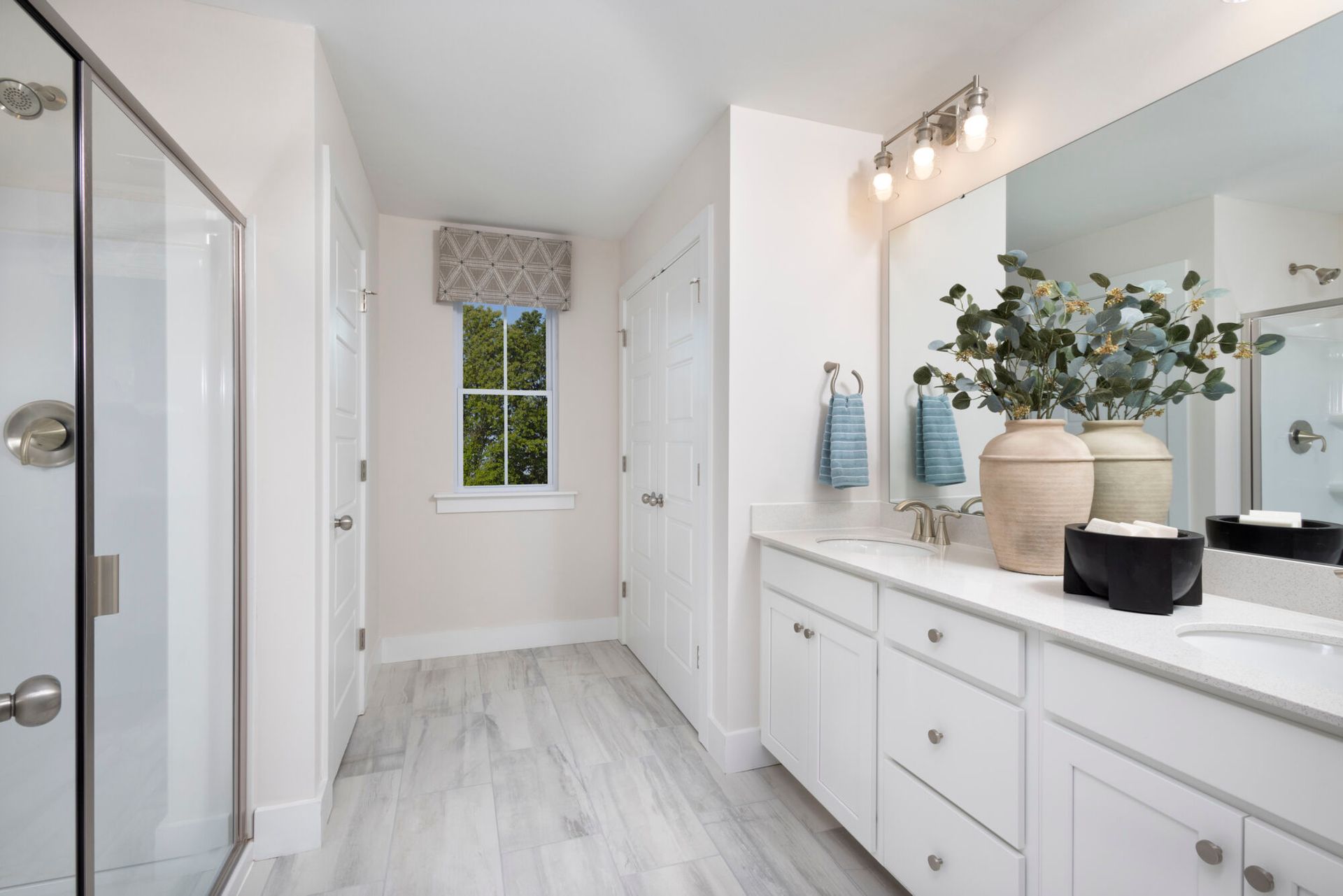 Summit Model Home - Owner's Bath