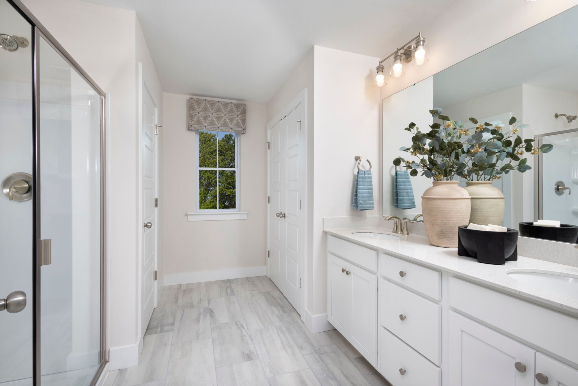Summit Model Home - Owner's Bath