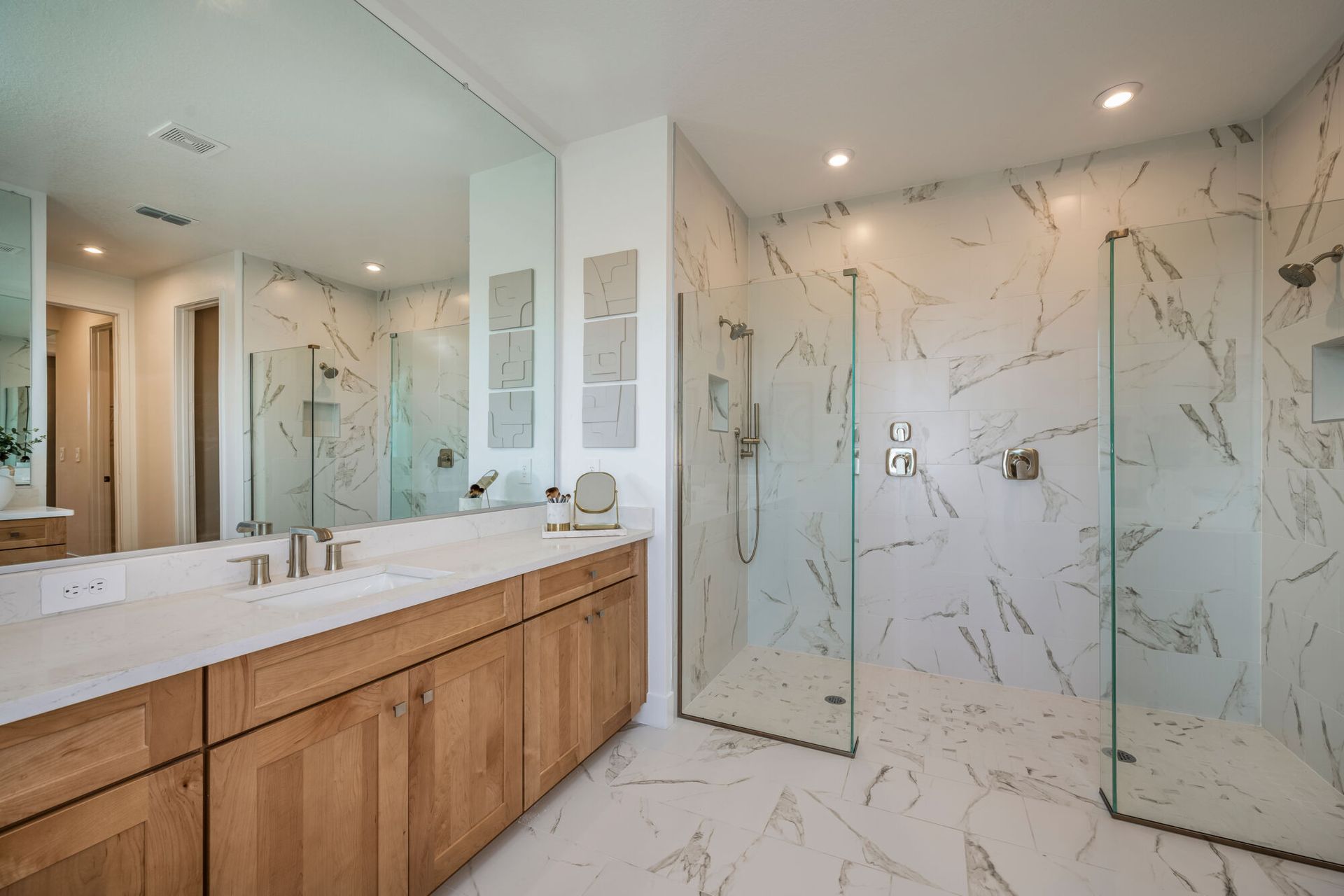 Owner's bath