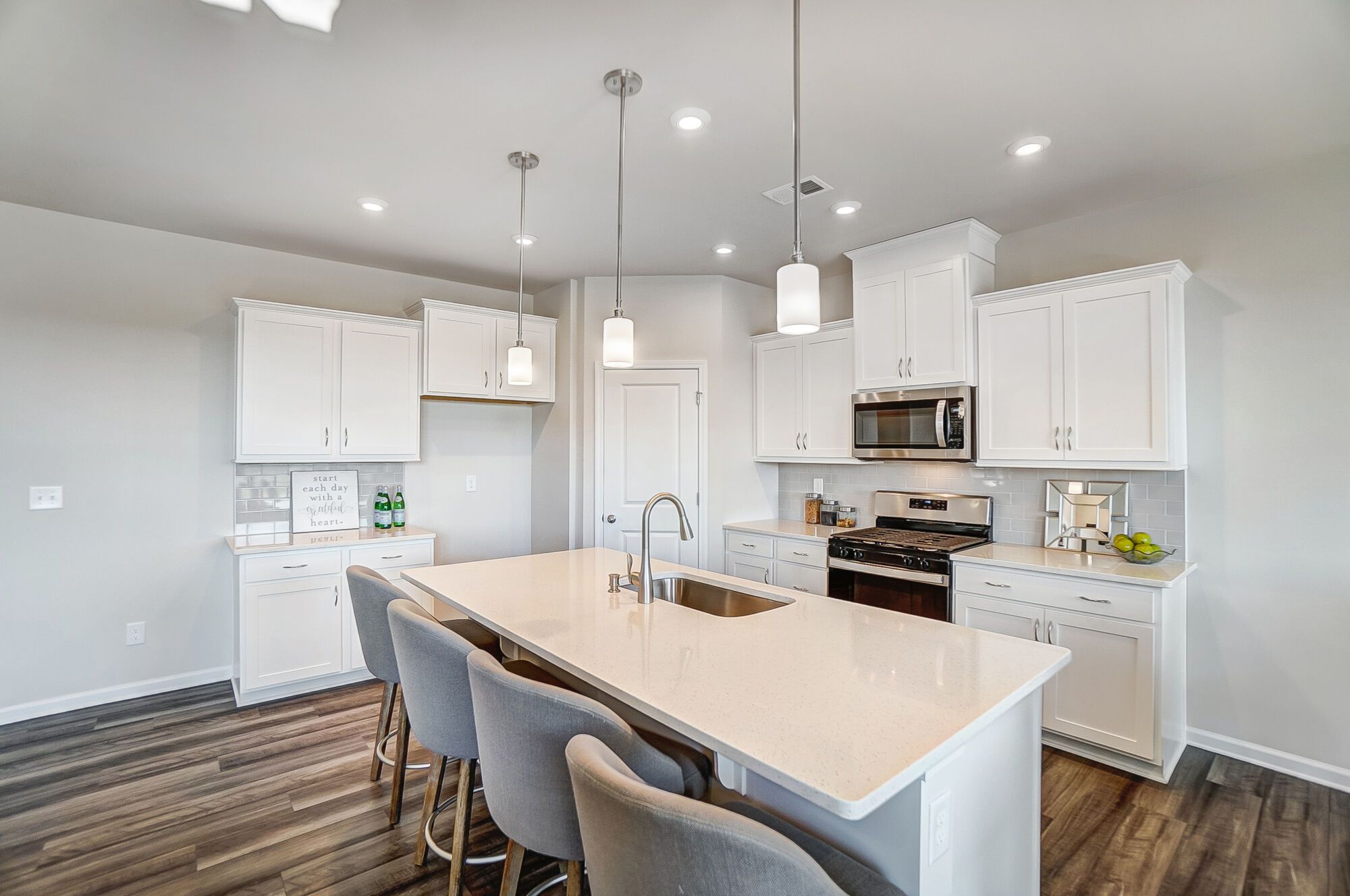 *Photo Representation of Cascades Floorplan