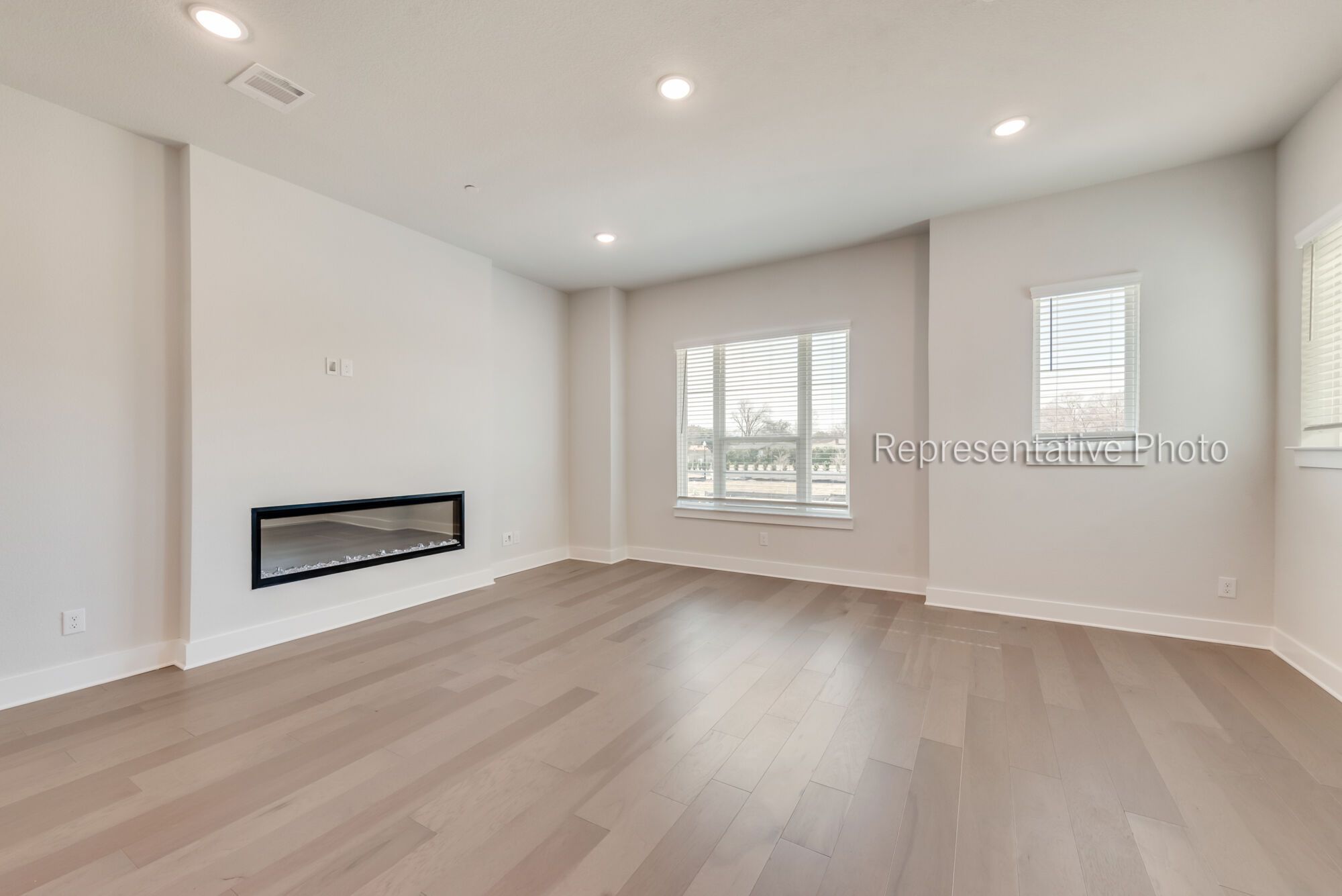 Photo representation of the Aberdeen II floorplan. Colors, finishes and options will vary.