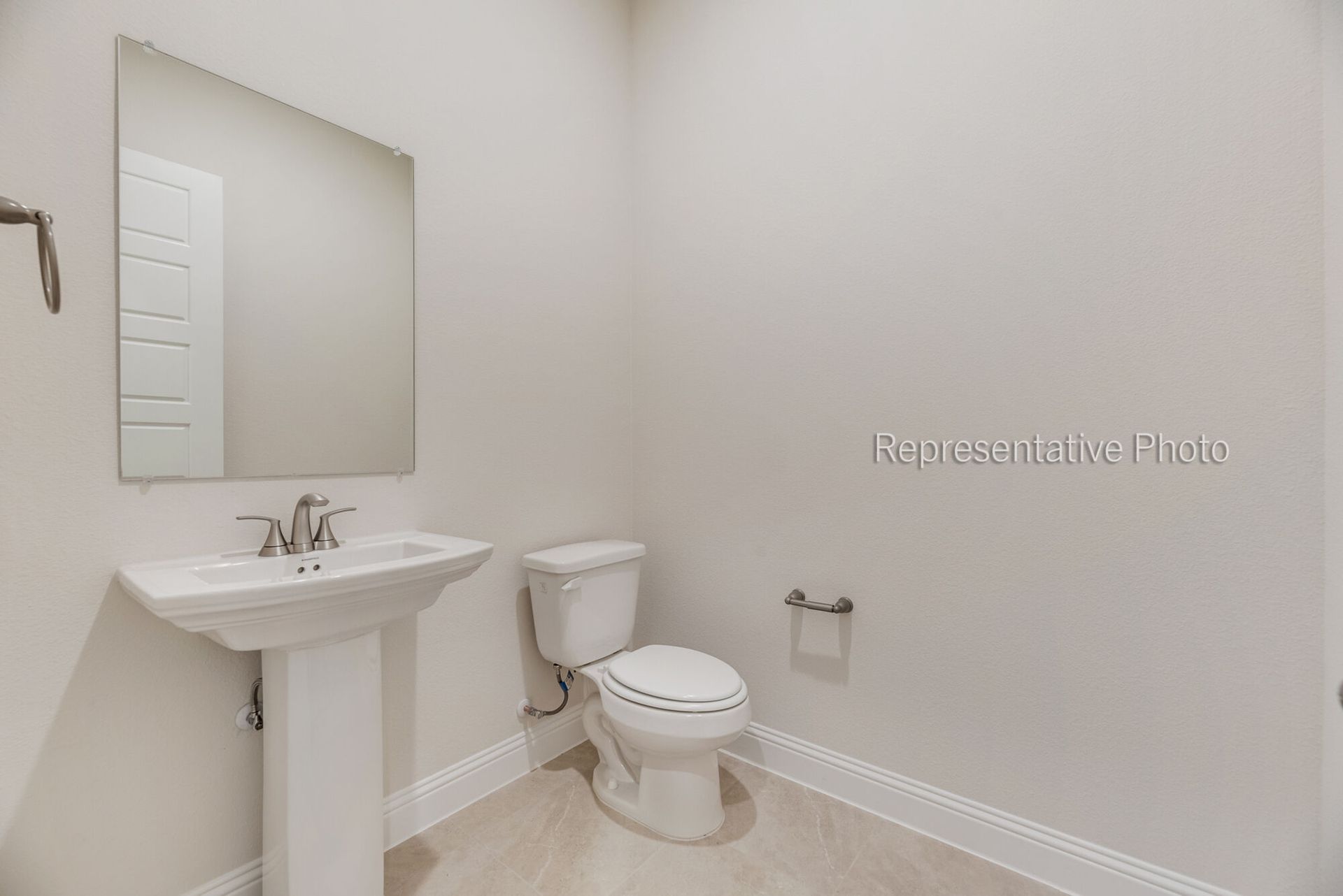 Photo representation of the Avery II floorplan. Colors, finishes and options will vary.