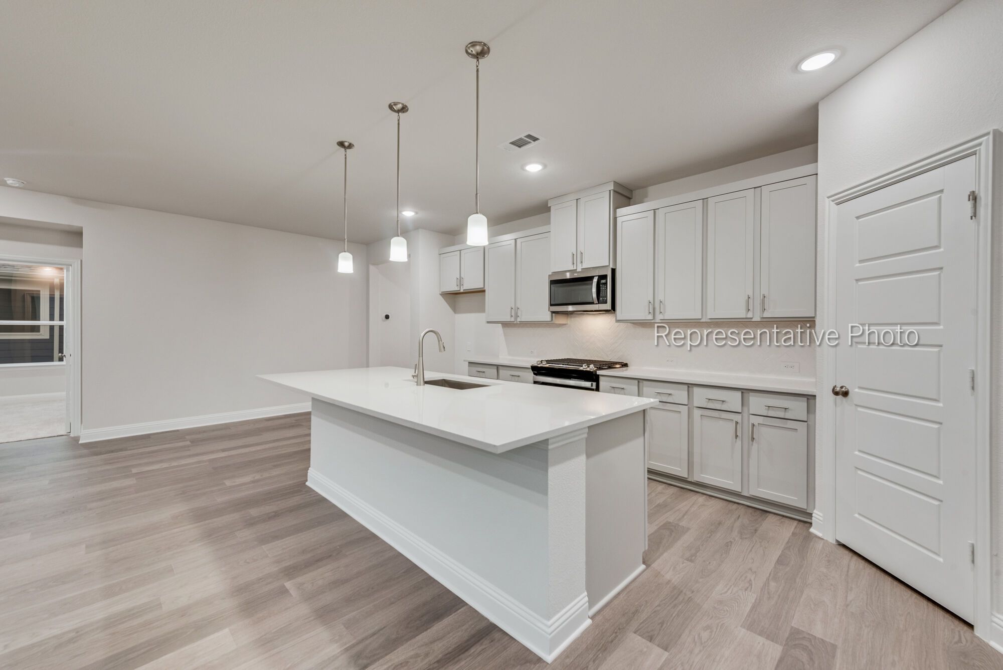 Photo representation of the Isabela floorplan. Colors, finishes and options will vary.