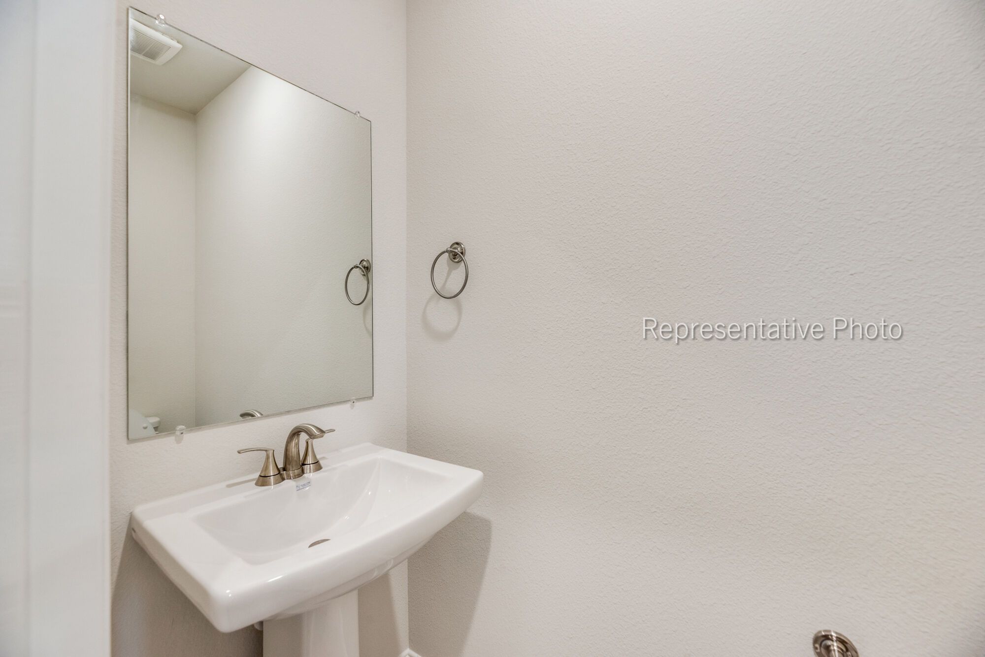 Photo representation of the Holbrook floorplan. Colors, finishes and options will vary.