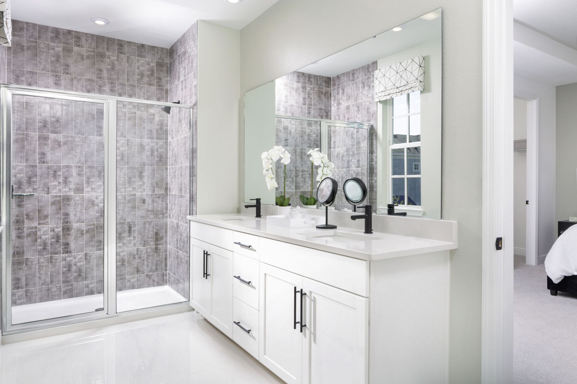 Owner's Bath