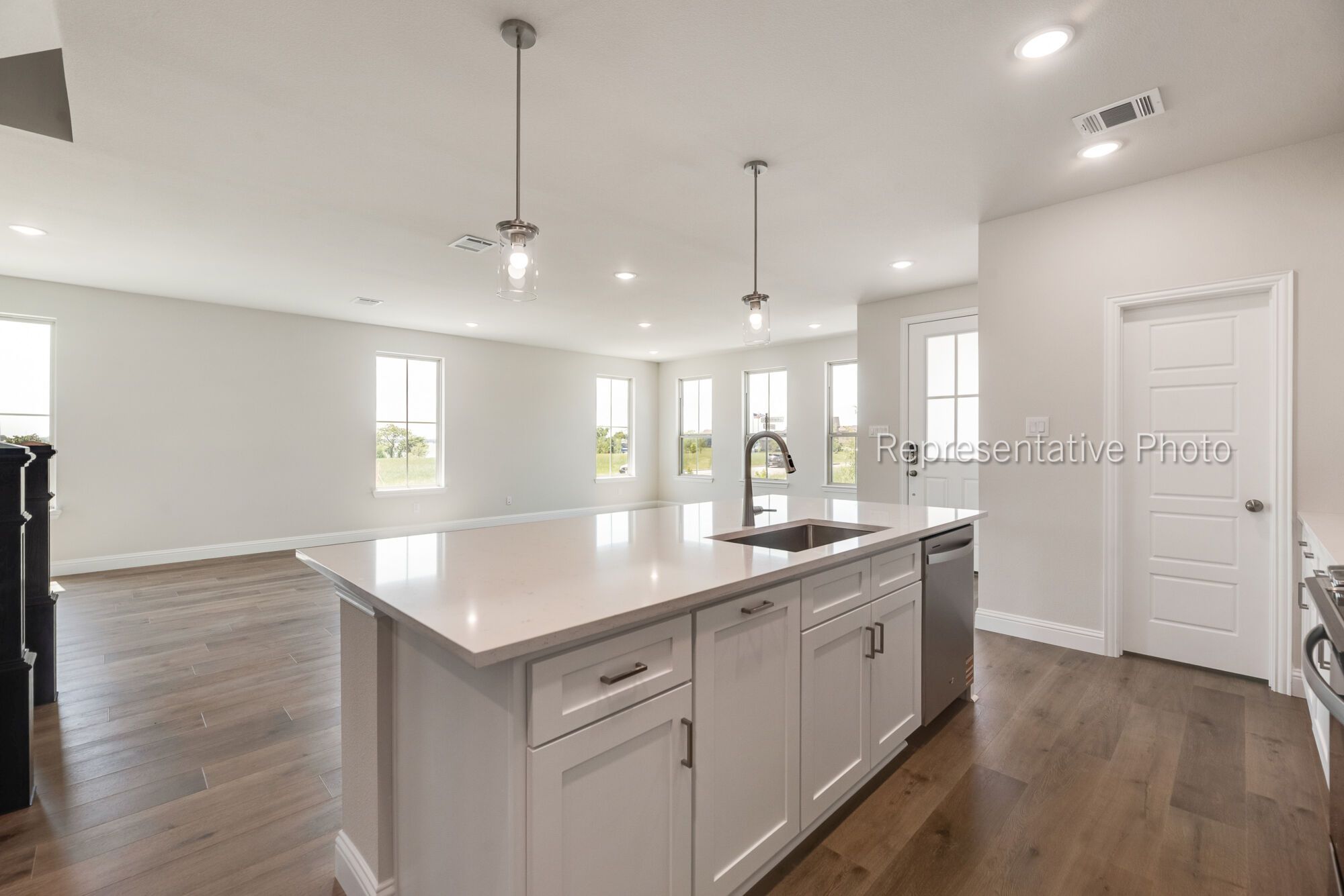 Photo representation of the Pecos floorplan. Colors, finishes and options will vary.