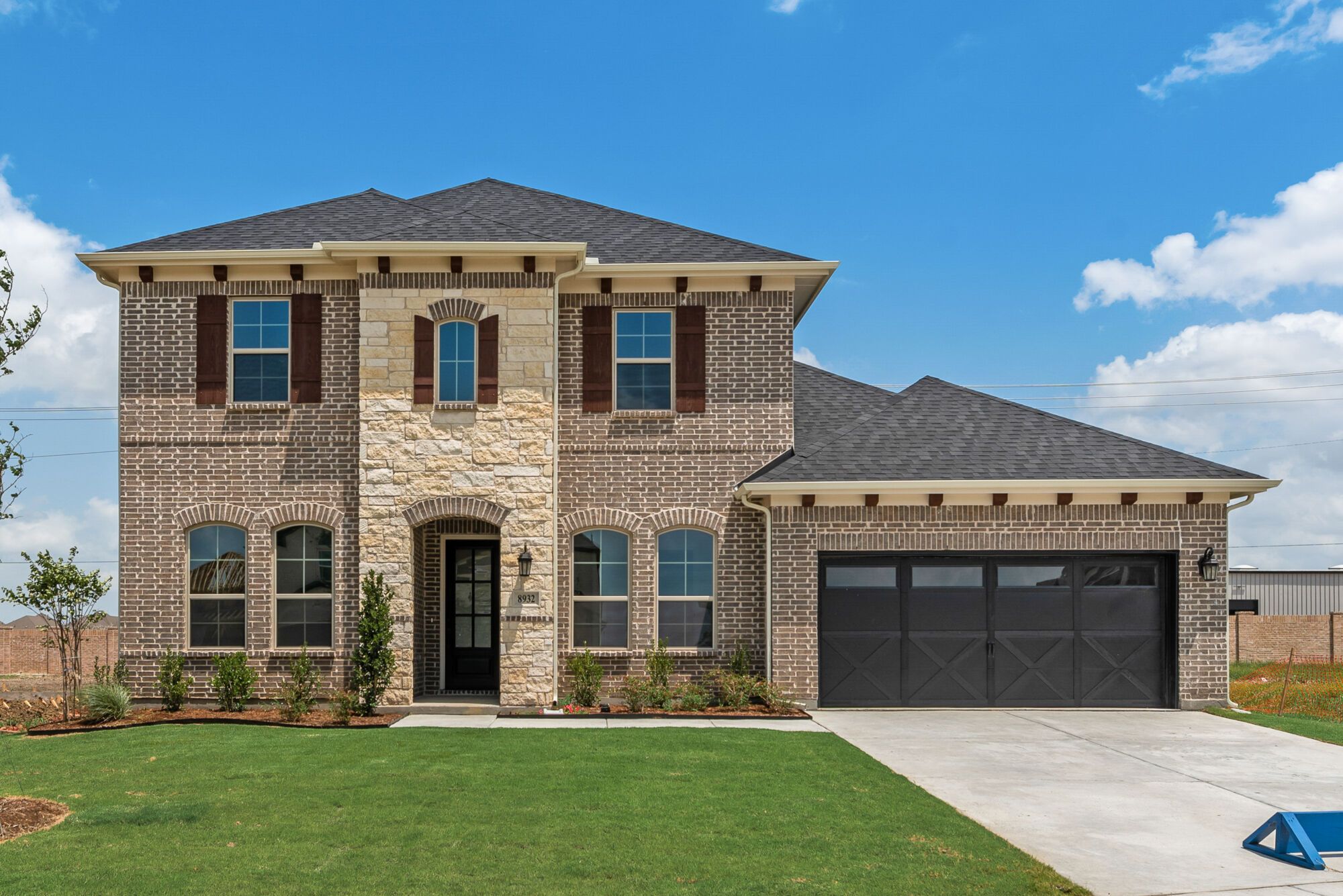 8932 Hyacinth Lane