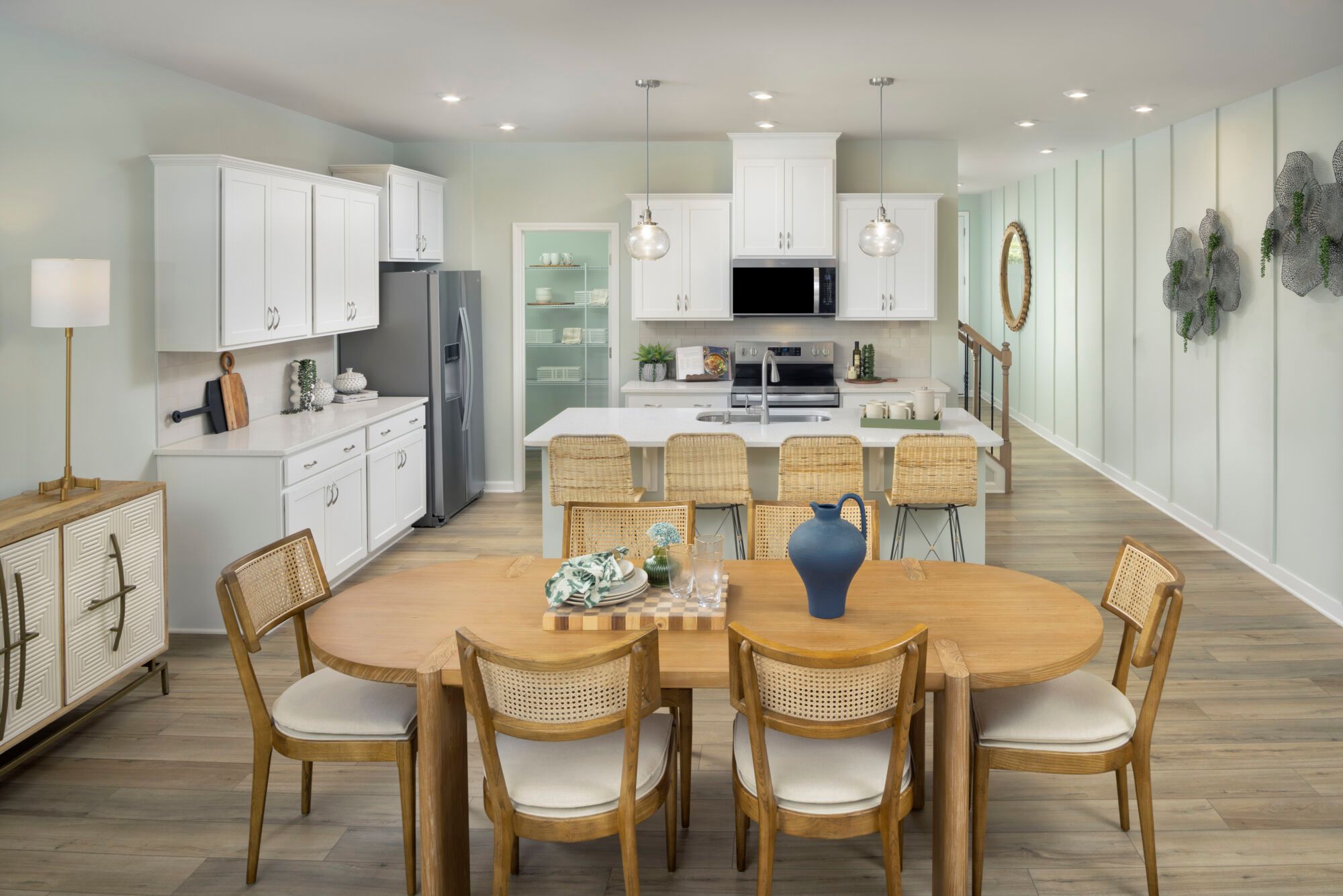 Aurora Model dining and kitchen