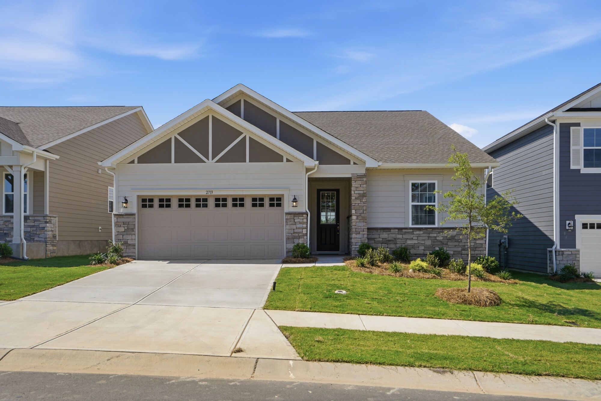 2719 Westmont Drive (Glades)