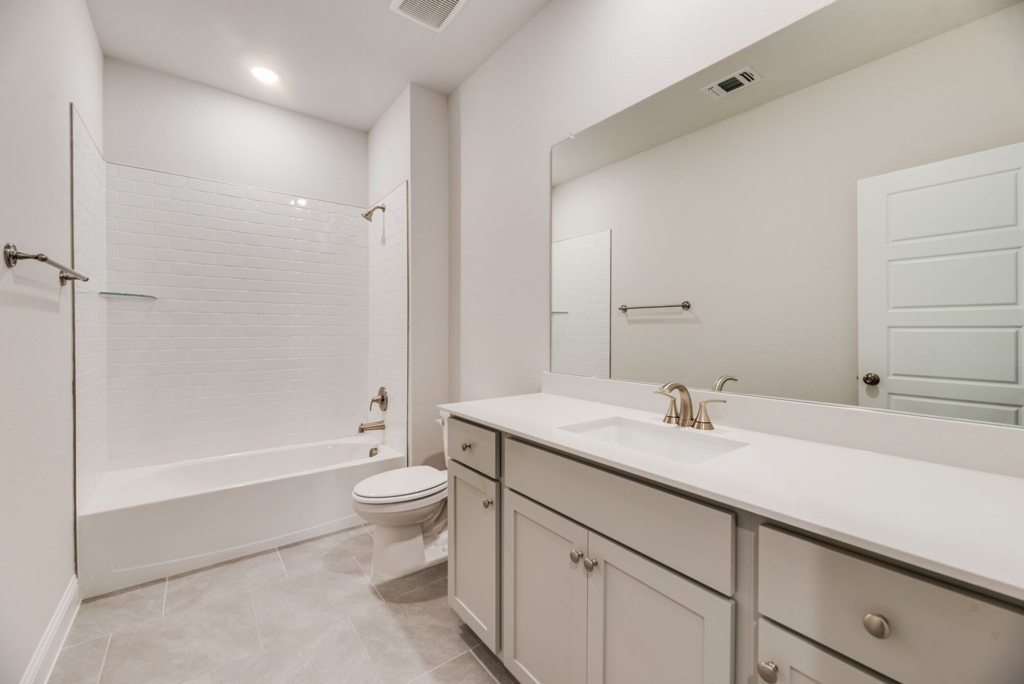 Bathroom 4