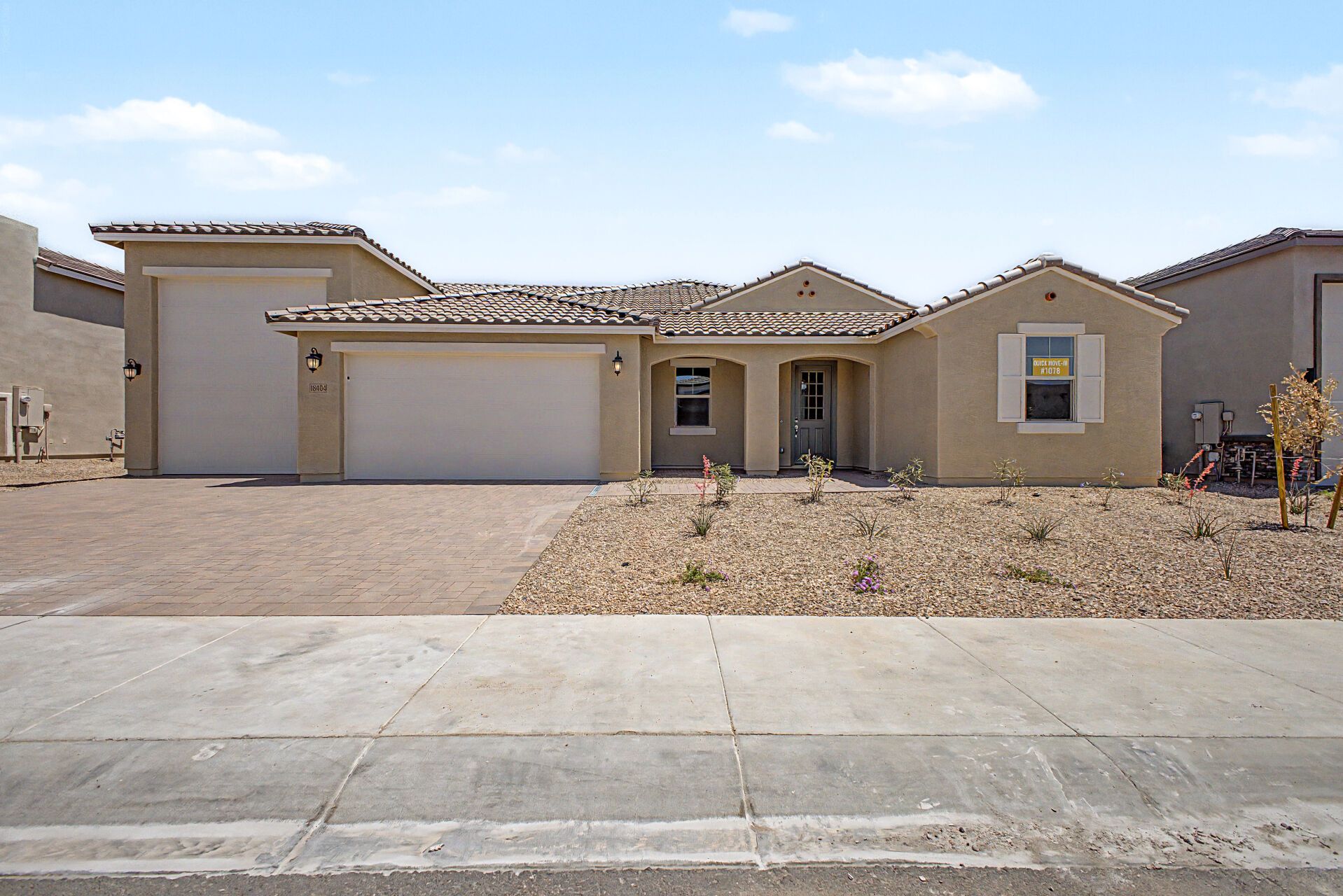 18404 W PAPAGO ST (Mulberry)