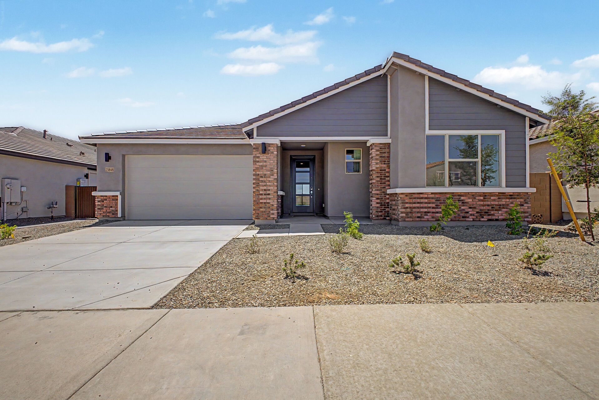 25848 N 148TH DR (Dove)