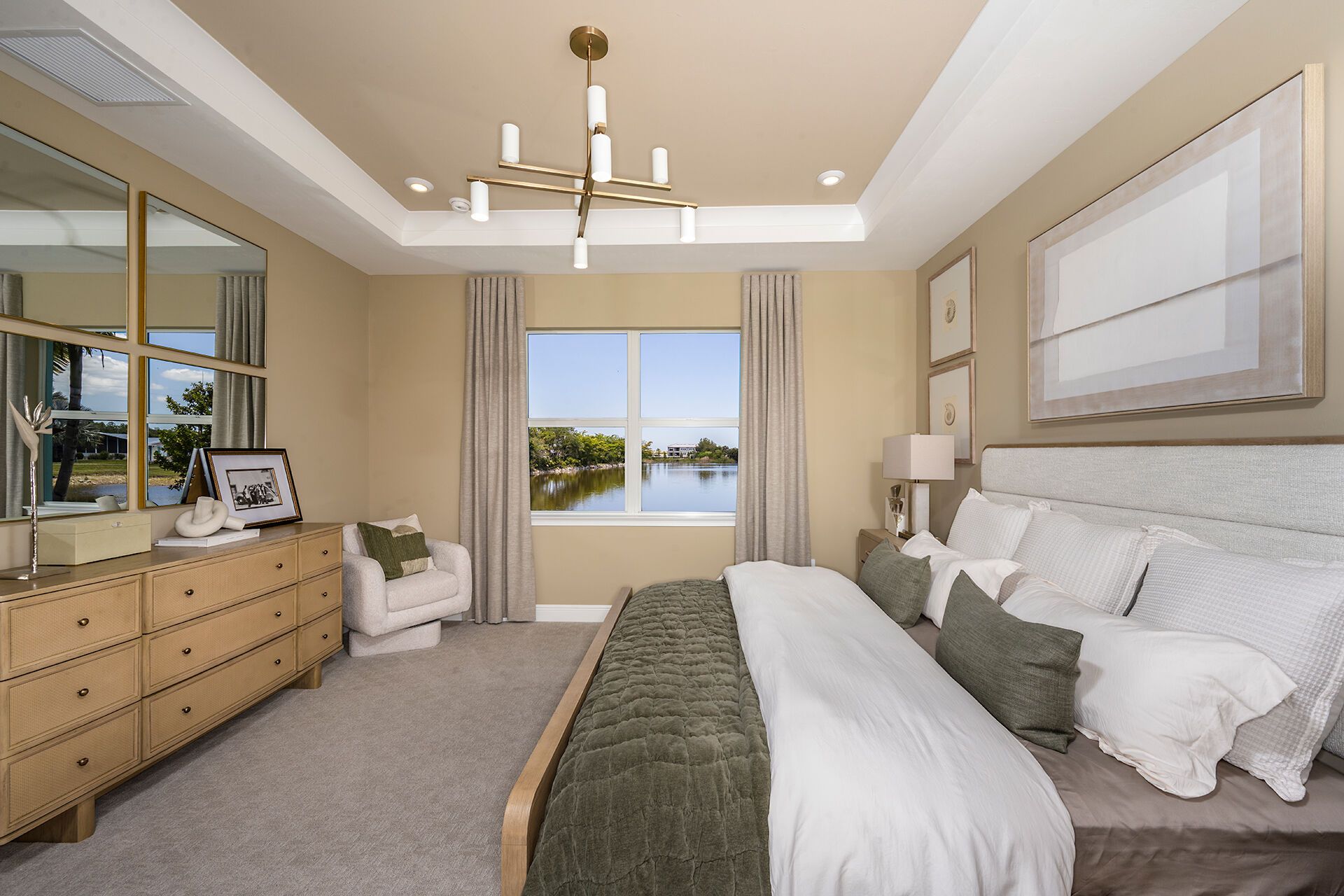 Primary suite