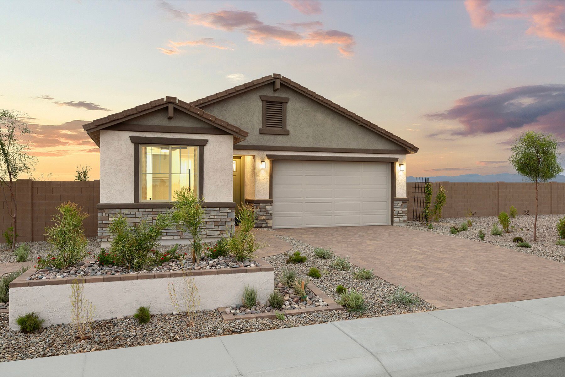 4586 E Prairie Dr. San Tan Valley, AZ 85143