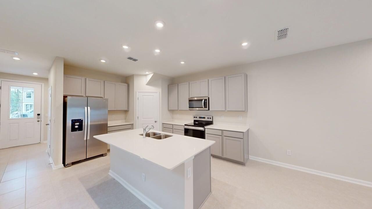 993 Egret Branch Way (Avery)
