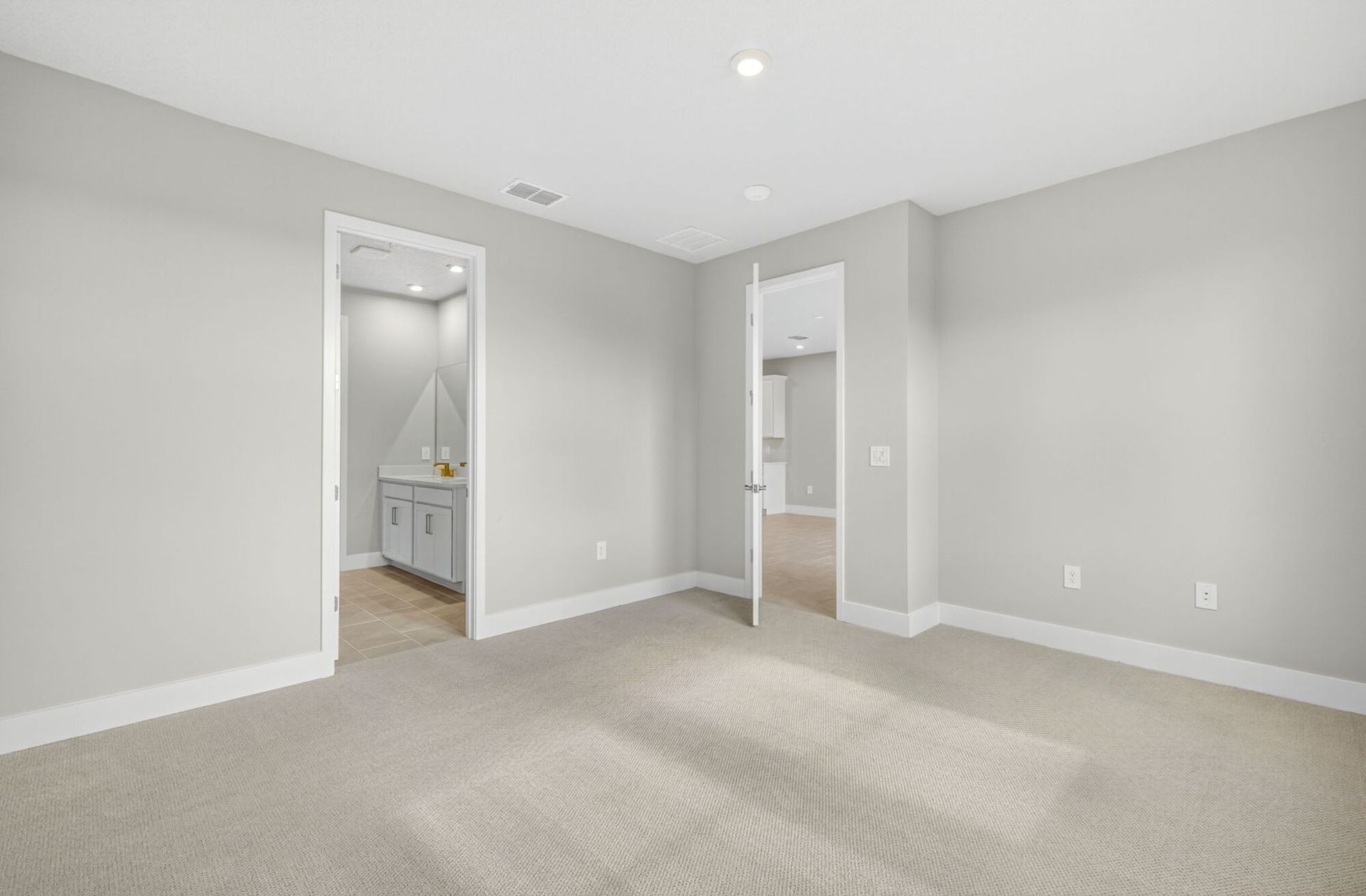 Primary Suite