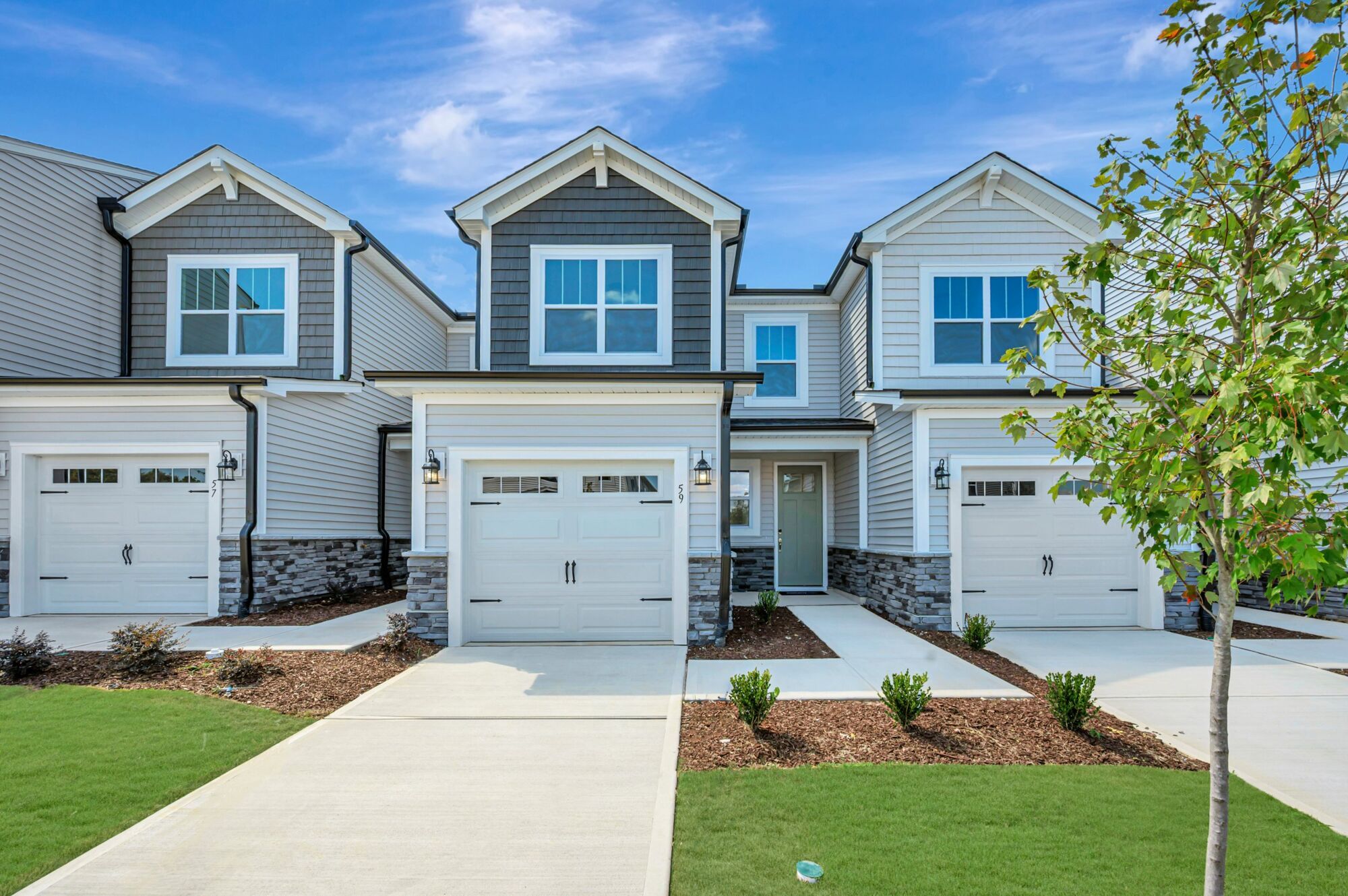 59 DORADO DR (Valencia)