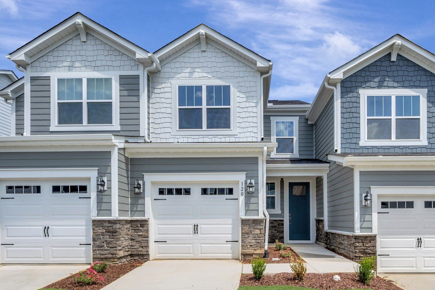 120 Silver Pine Dr. (Hallie)