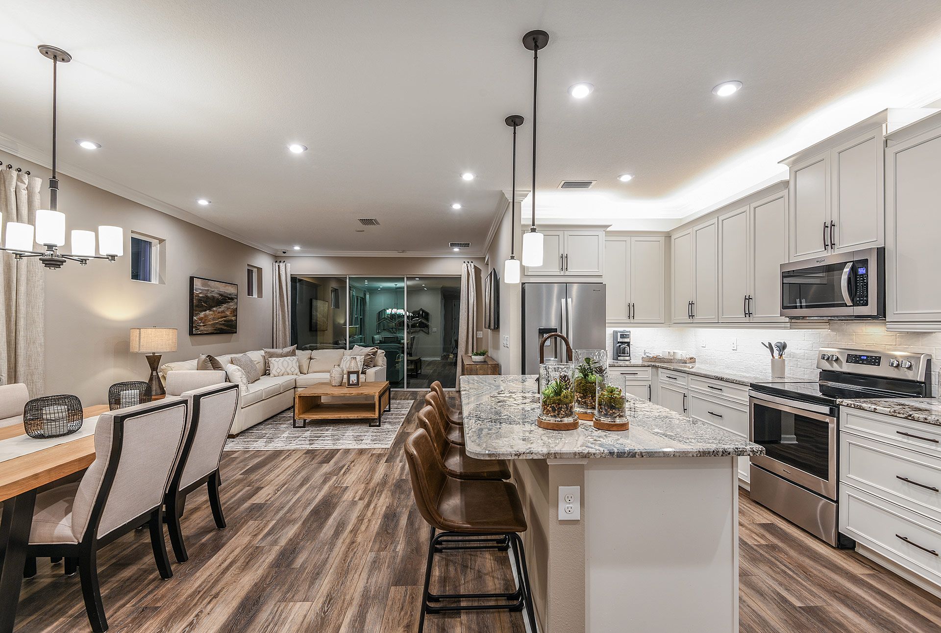 Largo - Open Floorplan