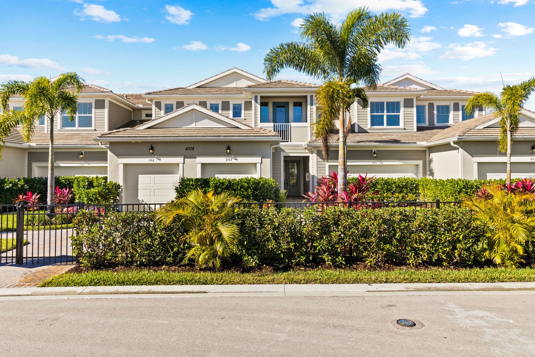 Luxury Coach Homes Available