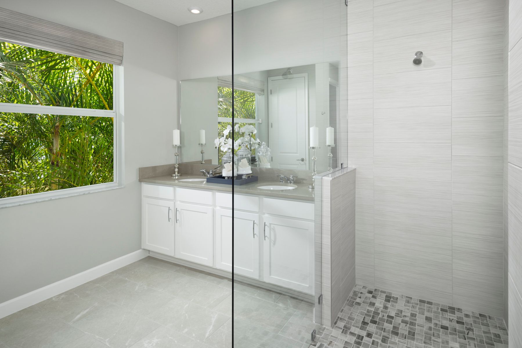 Aspen Owner's Bath