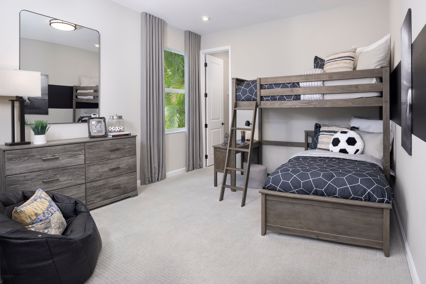 Dahlia Kids Bed