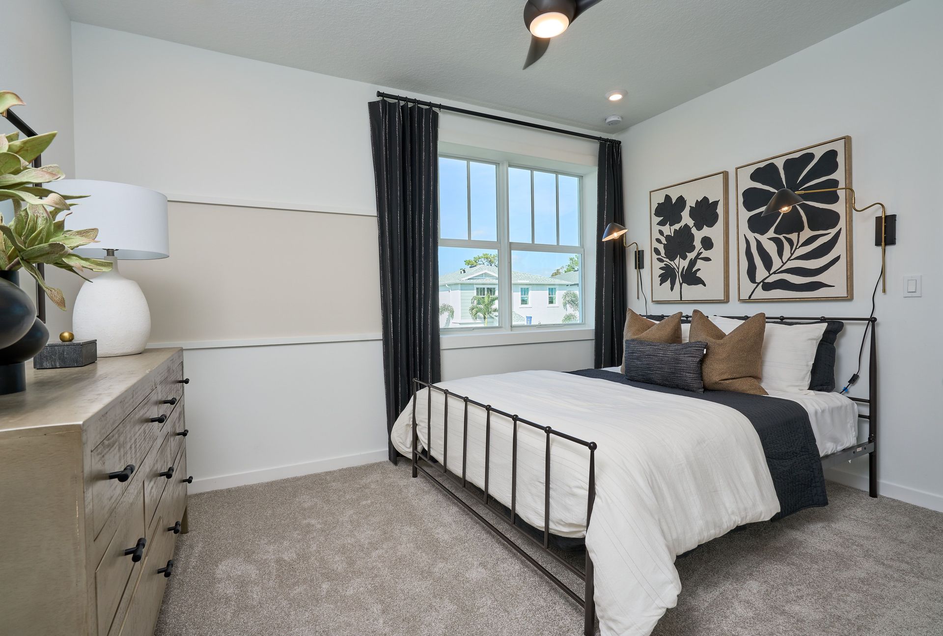 Laurel Bed 4