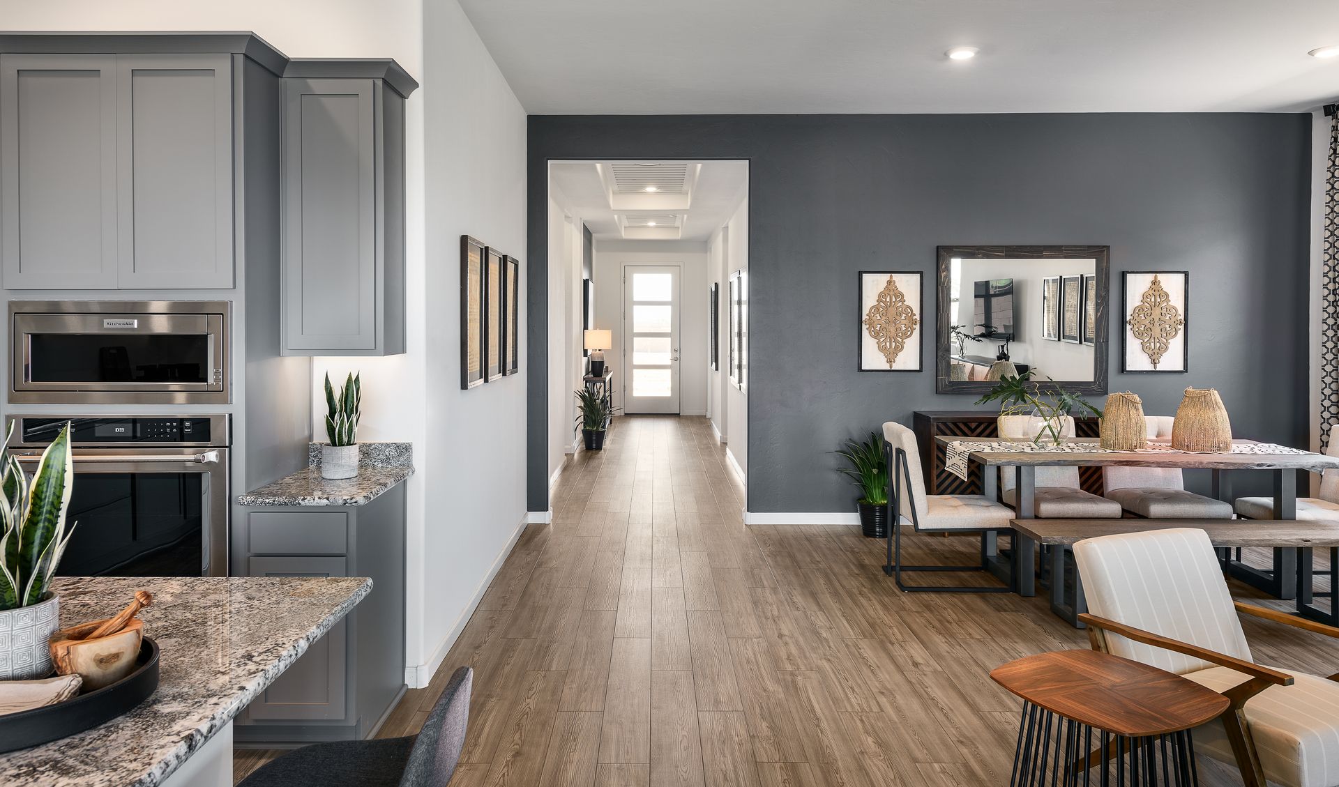 Entry-Dining