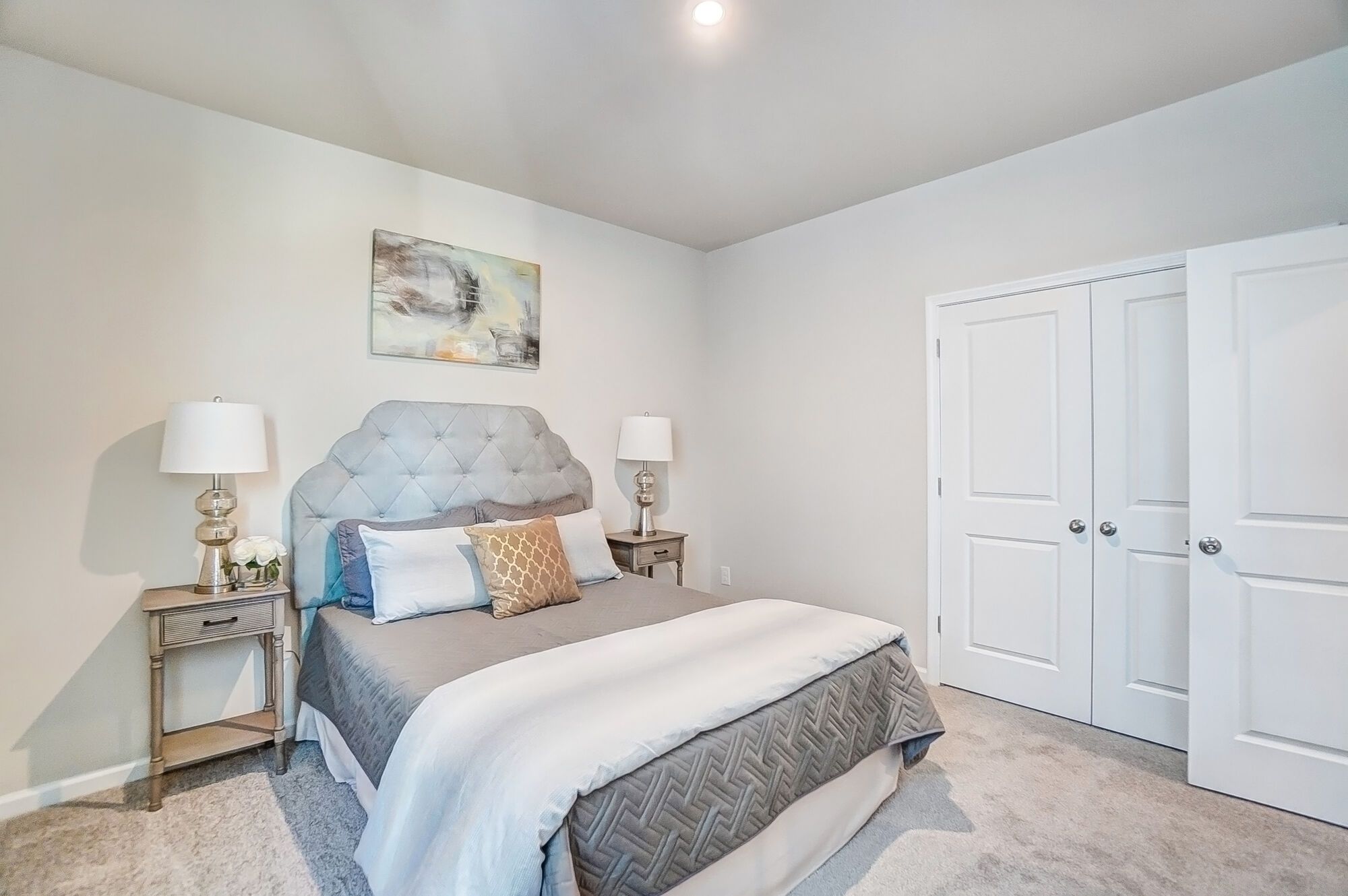 *Photo Representation of Cascades Floorplan