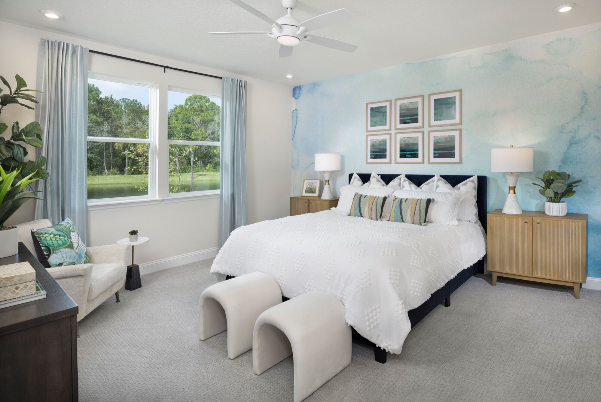 Hawkin Model Owner's Suite