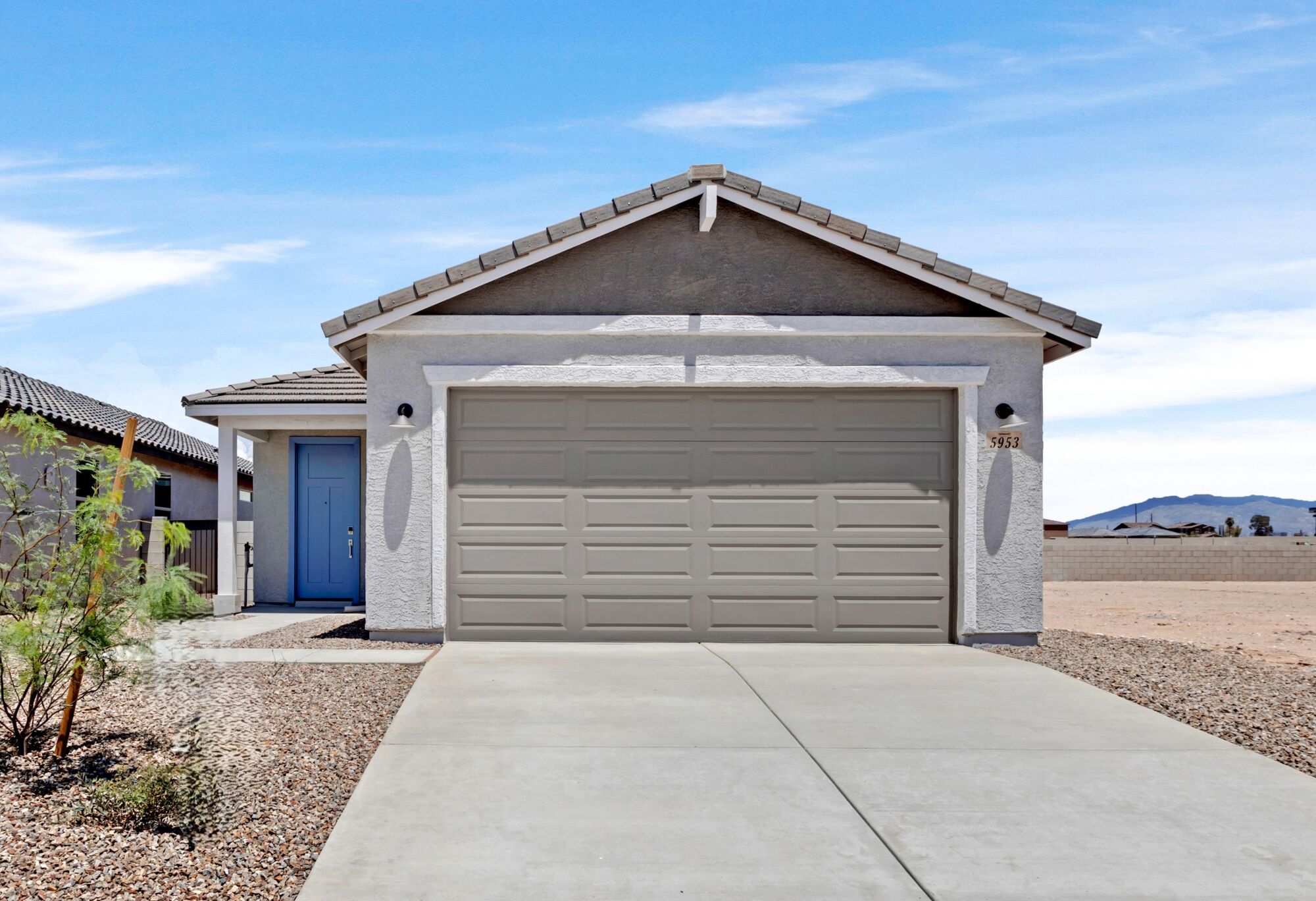 5953 E Jayden Ln (Bisque)