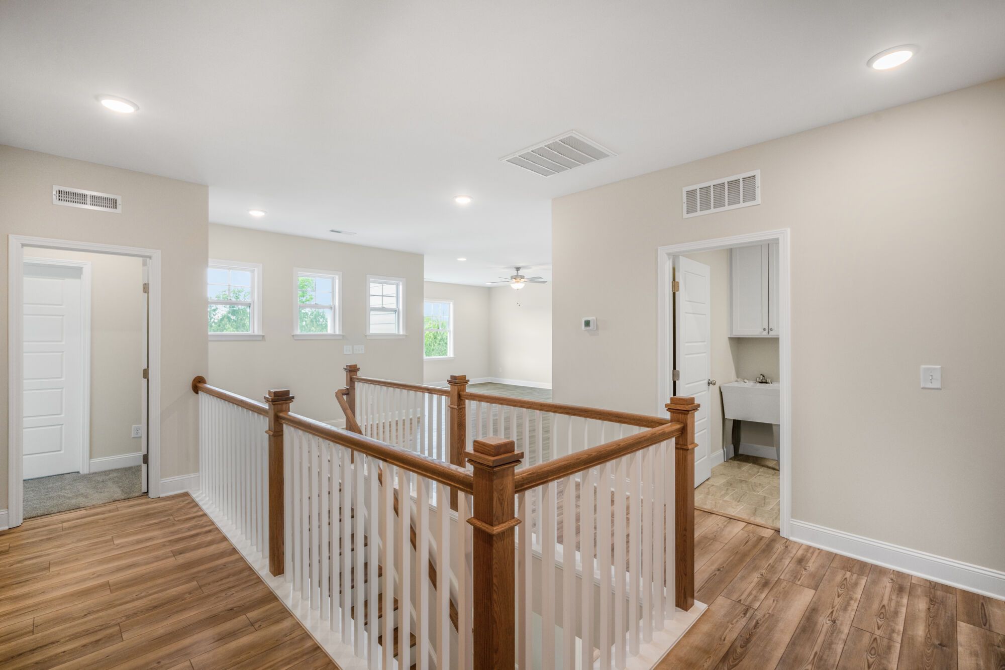 2nd floor landing area