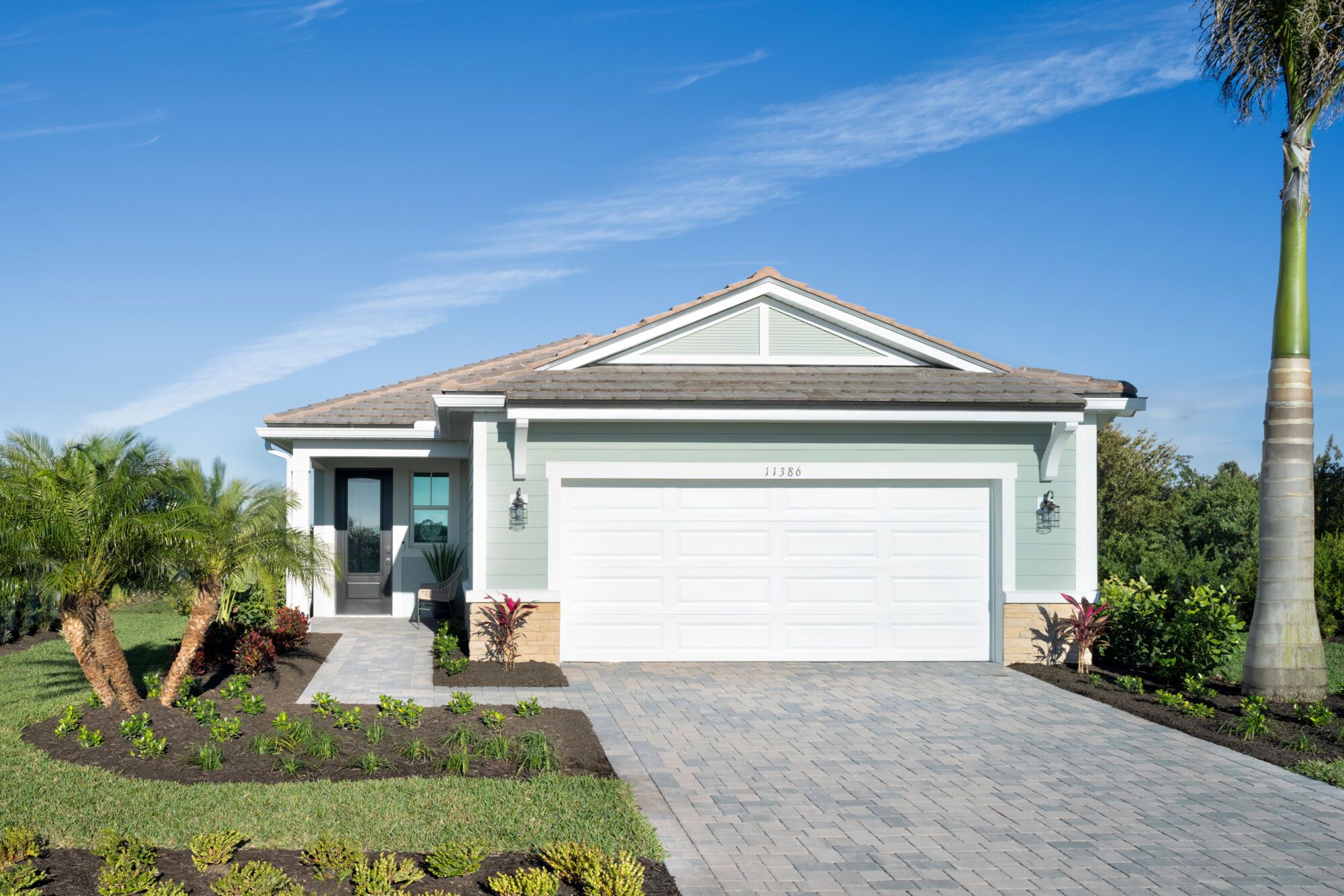 Lapis single-family home design