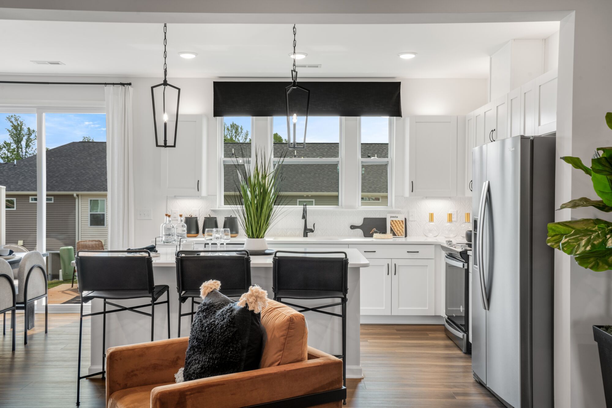 Claymore Model Home - Dining Area
