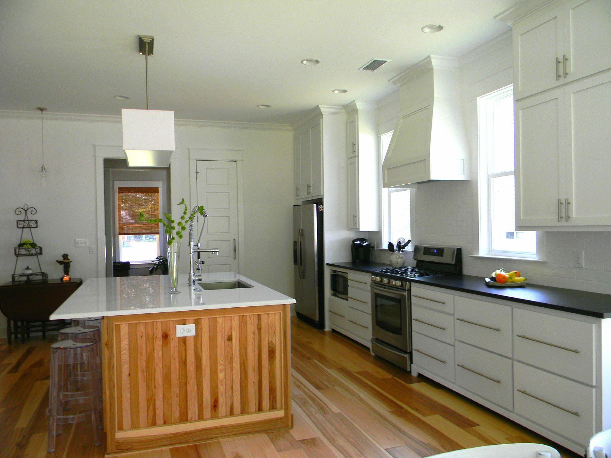 casa en McElmurry Homes, Inc por McElmurry Homes, Inc