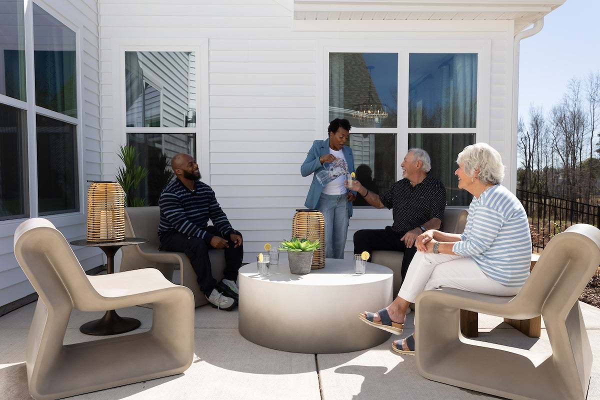 Promenade Lifestyles