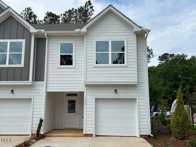 204 Kerag Way (Lola)