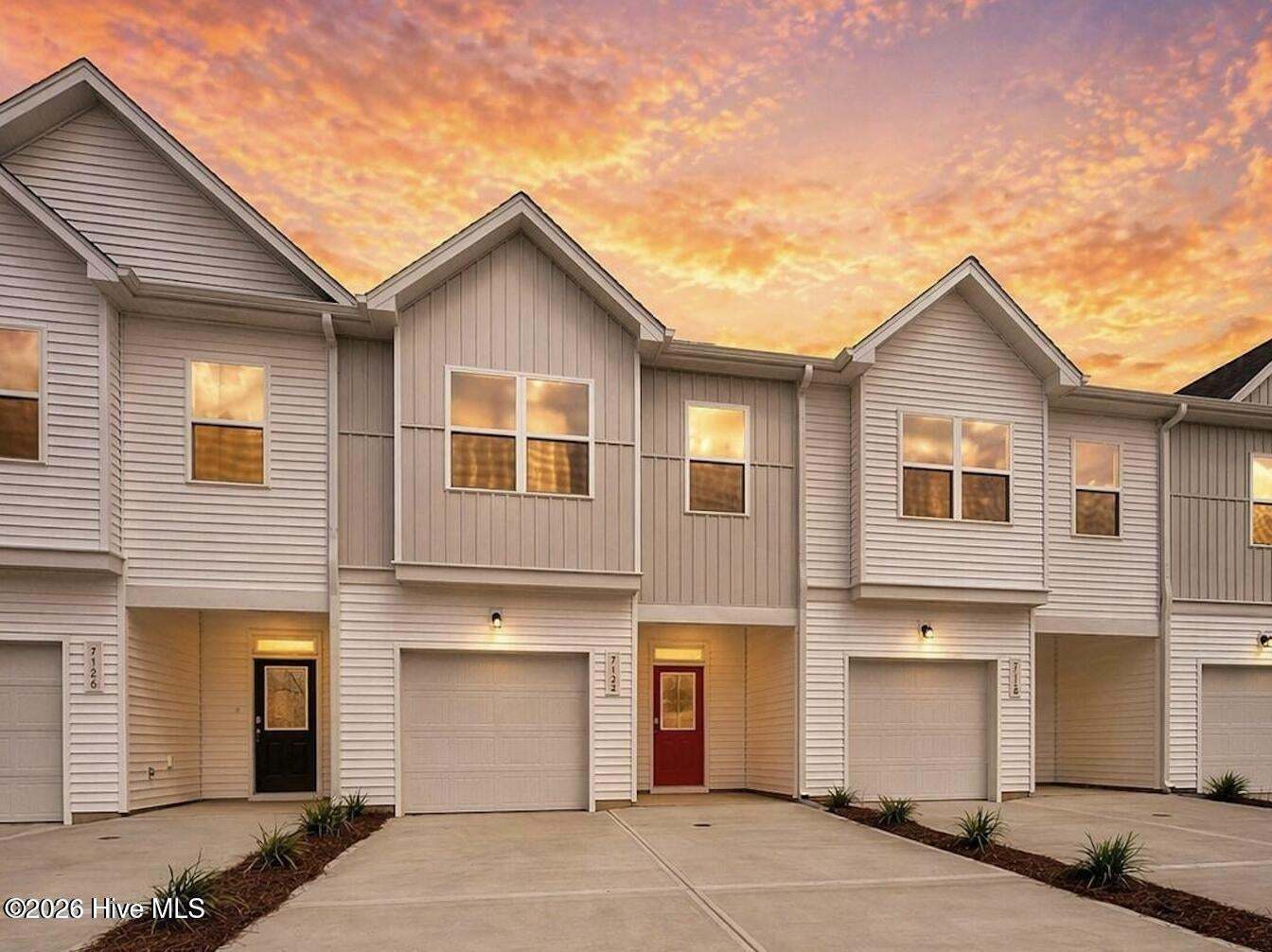 7113 Fisk Drive, #44 (Lola)