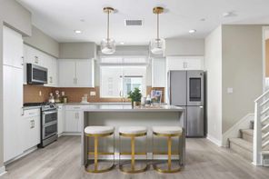 2217 W Orange Ave (Plan 4)